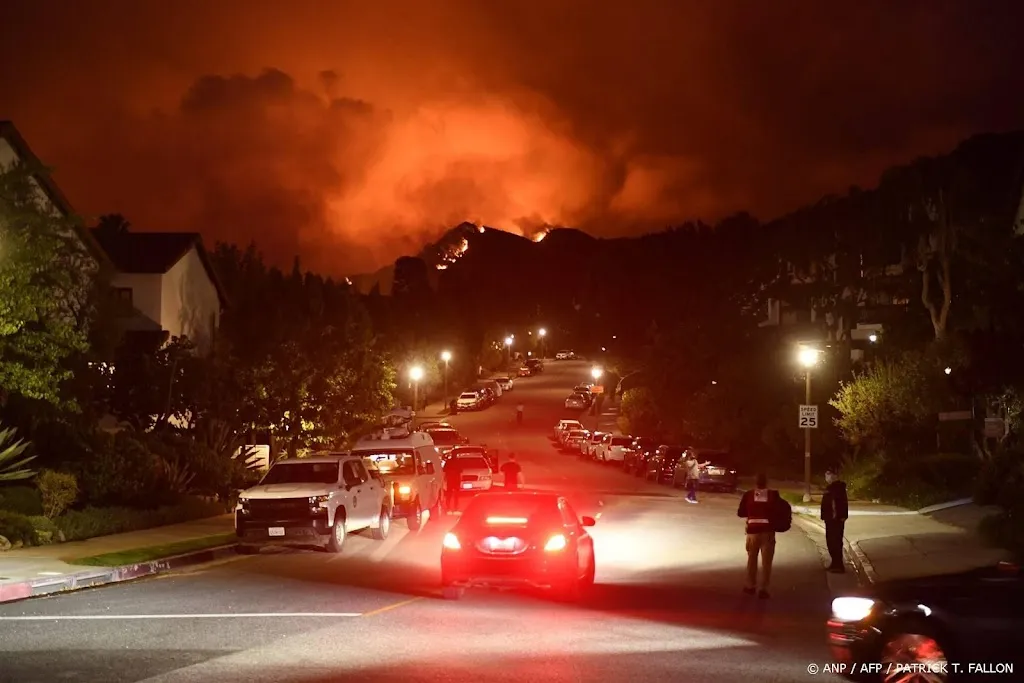Meer doden door bosbranden bij Los Angeles