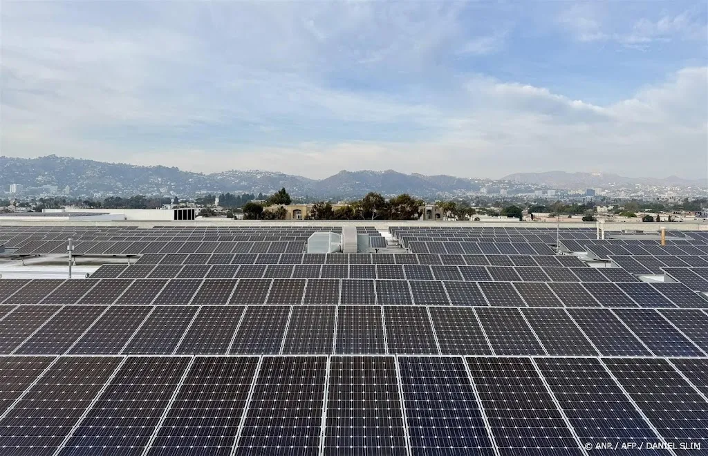 Denktank: zonne-energie passeert steenkool in stroomproductie EU