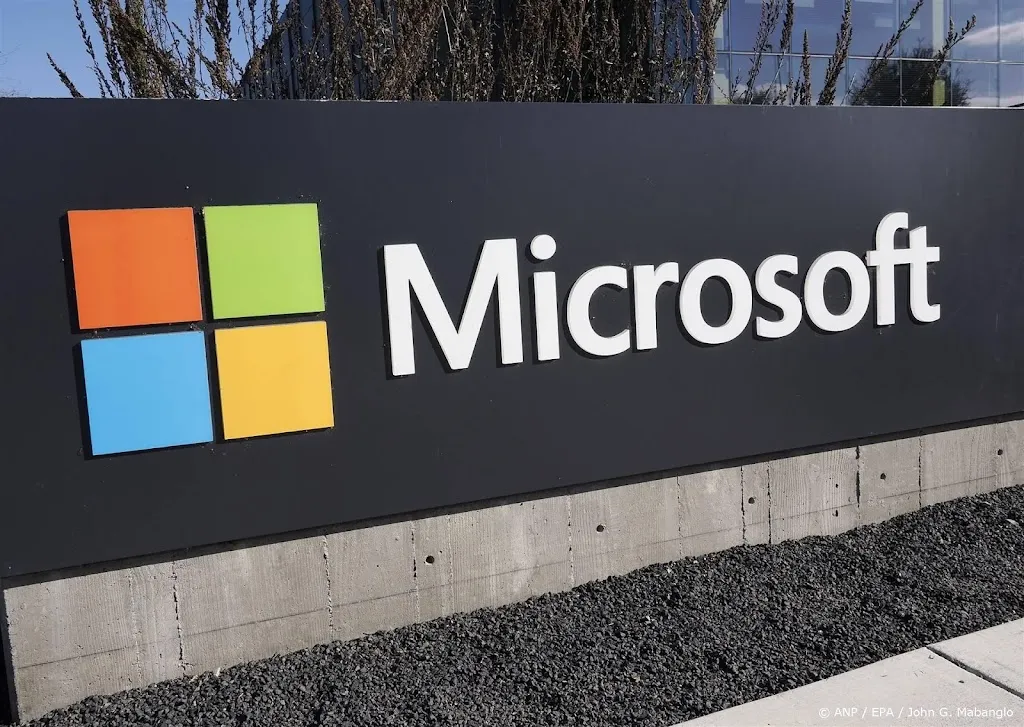 Bank: Microsoft zegt contracten datacentercapaciteit op in VS