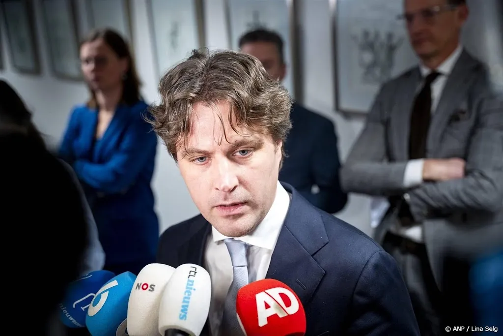 CDA en D66: teleurstellend dat Schoof geen extra toezegging deed