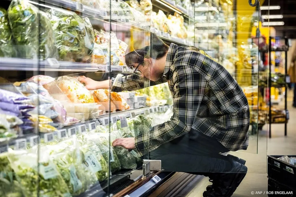 Milieuorganisatie roept supermarkten op om methaan te rapporteren