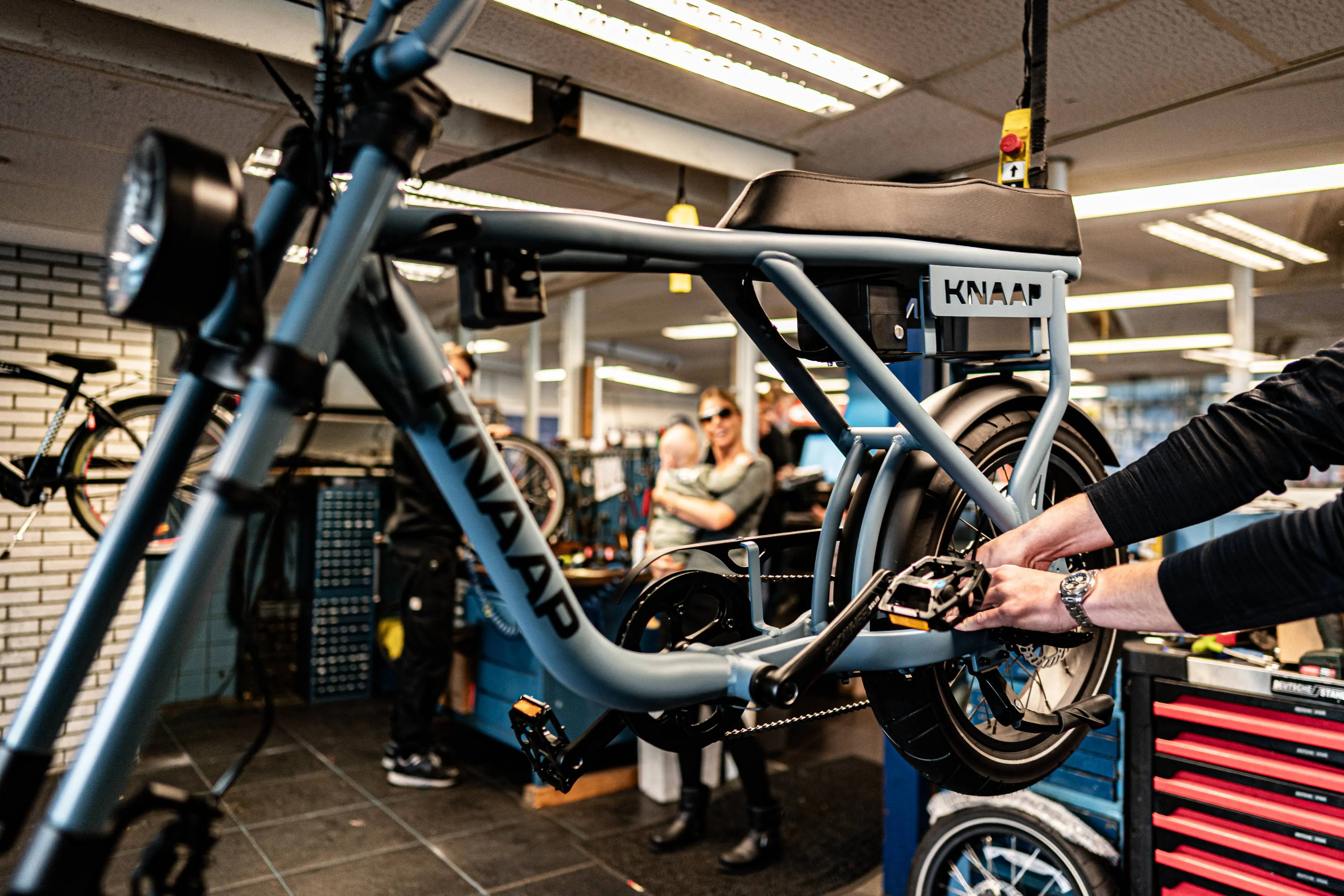 Fietsenwinkels flessen de boel: 'nepkortingen en andere oneerlijke verkooppraktijken'
