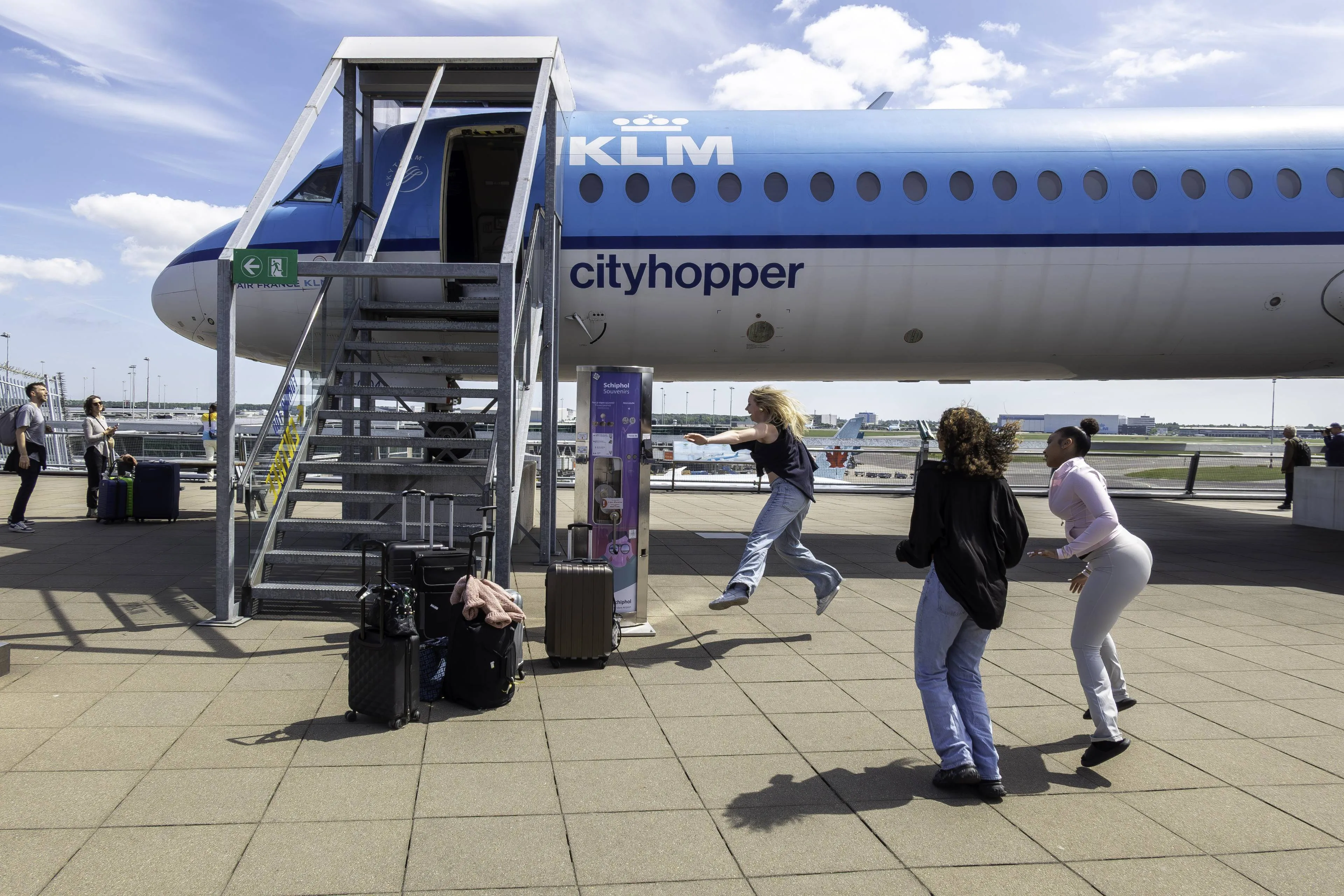 KLM gaat steeds meer op Ryanair lijken: straks ook betalen voor handbagage