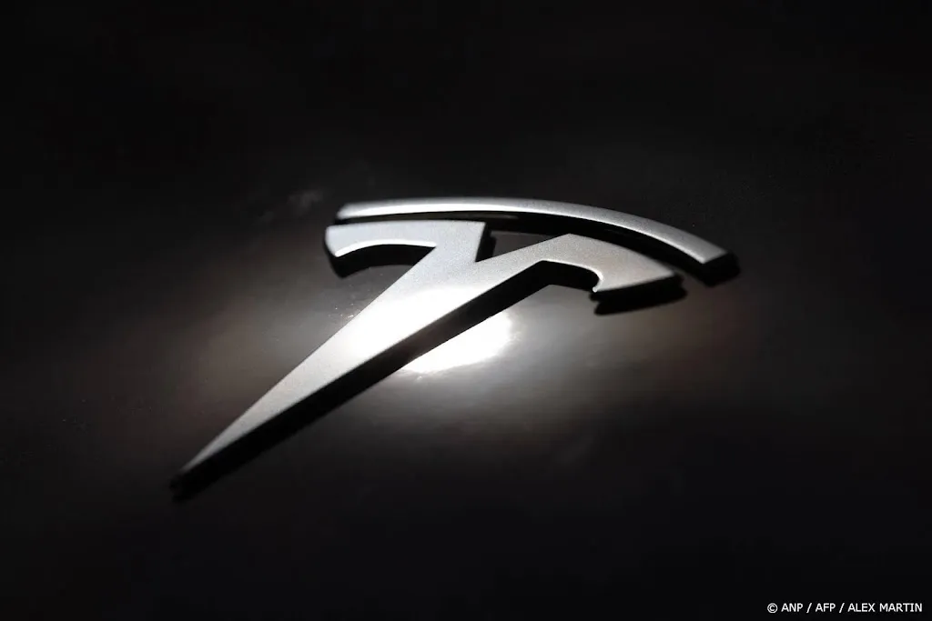 WSJ: bestuur Tesla ging op zoek naar opvolger Musk