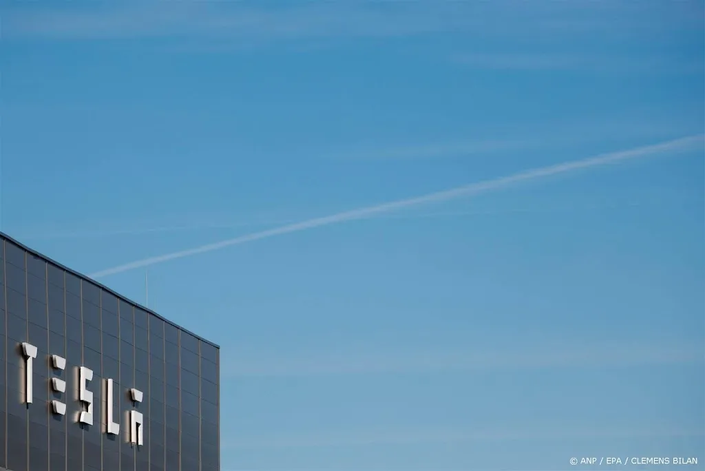 Verkoop nieuwe Tesla's nog verder gekelderd in EU
