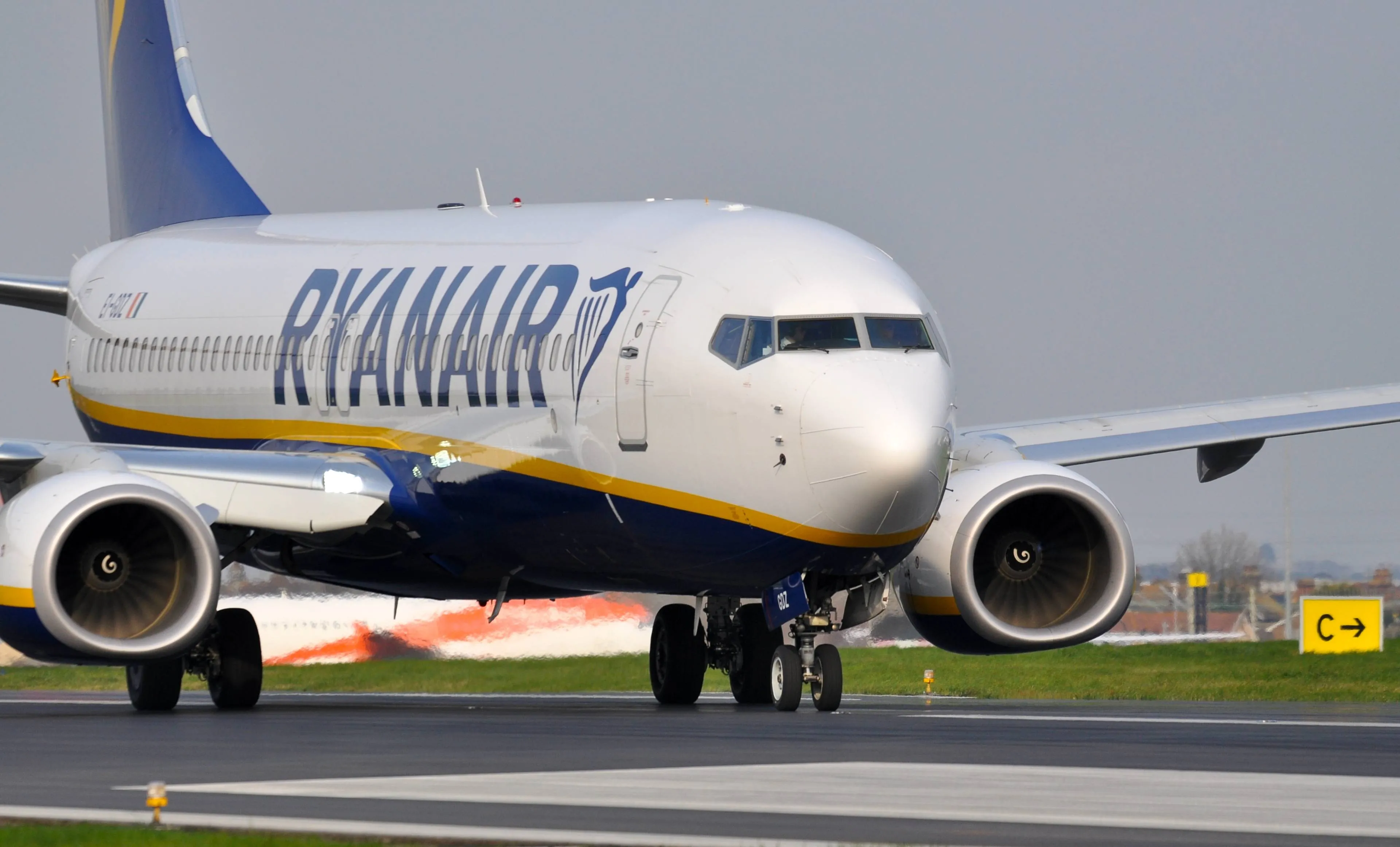 Belgische Consumentenbond vervolgt Ryanair voor kosten handbagage
