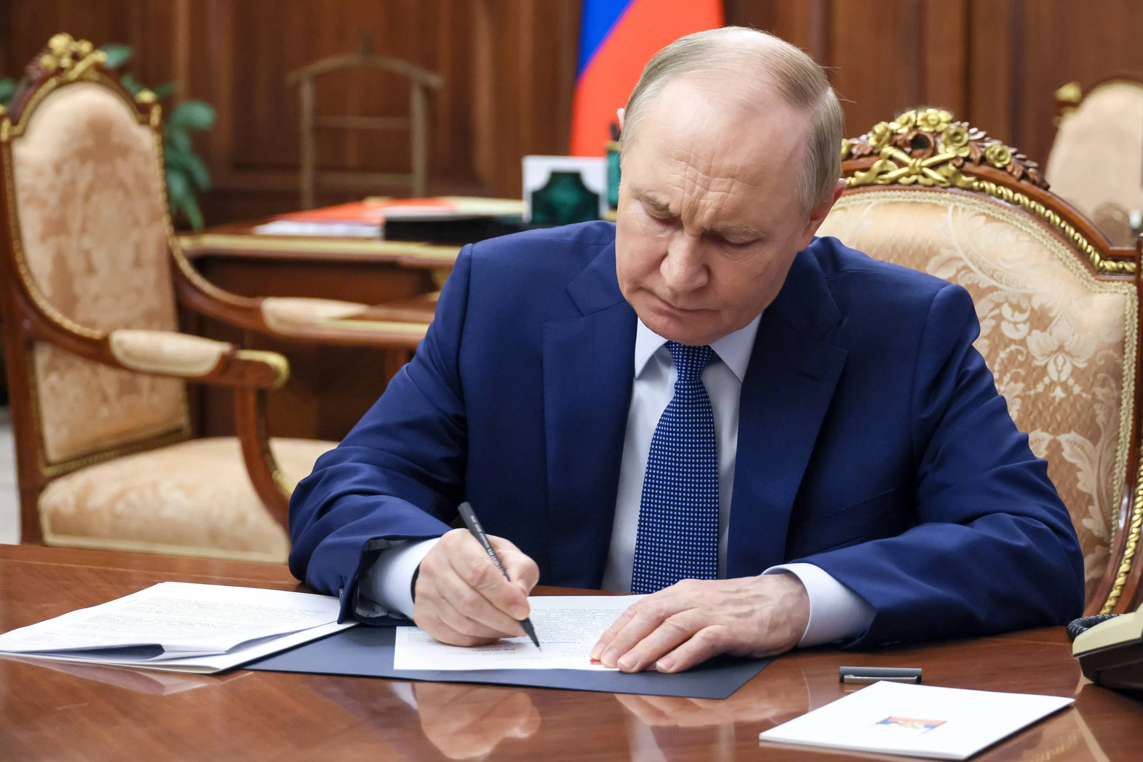 Bloomberg: eindelijk kraakt Russische economie