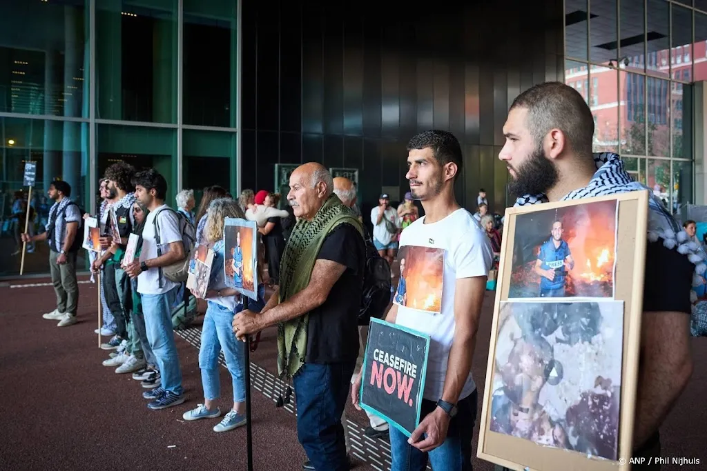 Gedode journalisten herdacht tijdens 18e dag wake voor Gaza