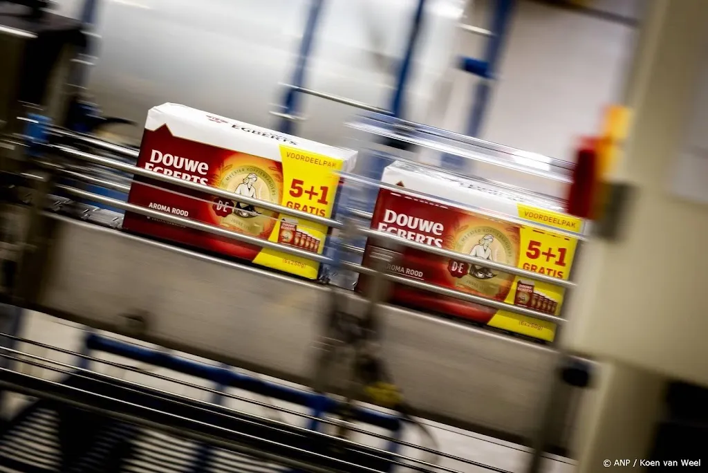 Bloomberg: topman achter Douwe Egberts verdient fors aan overname