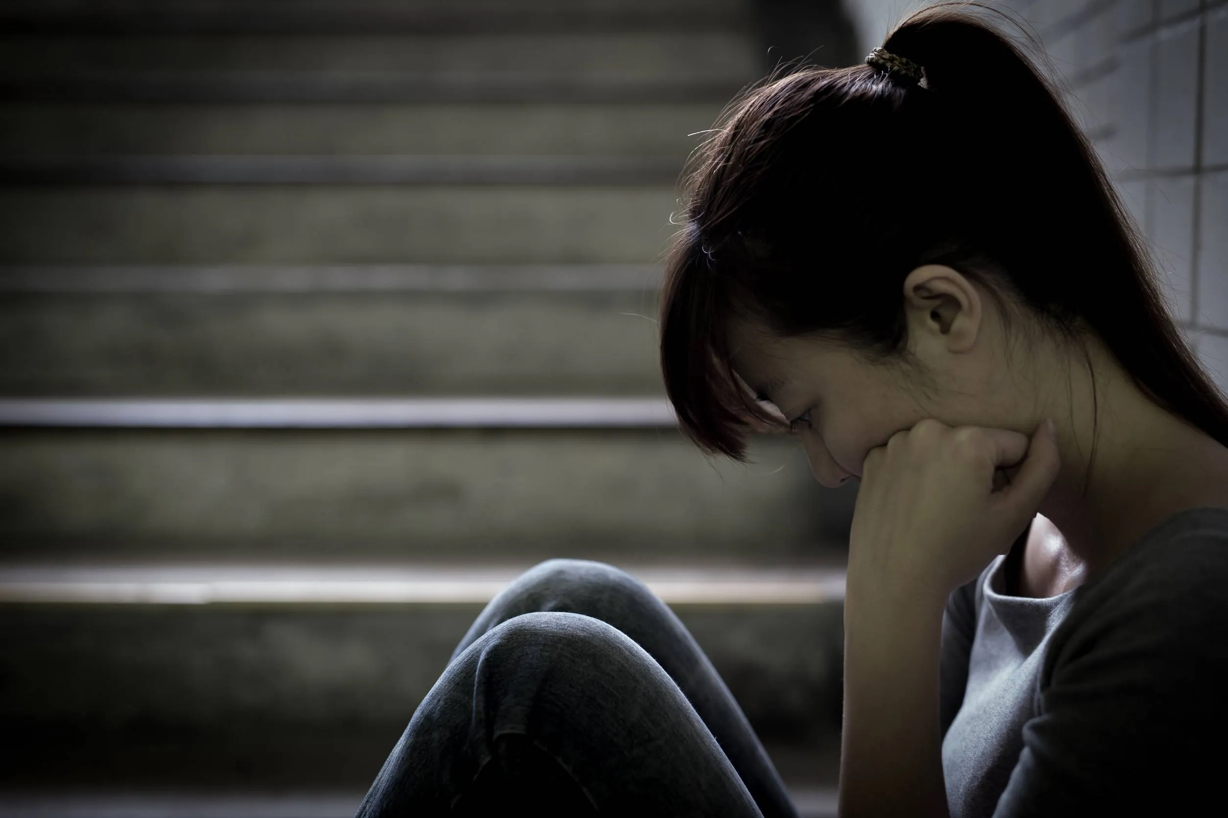 Dit is waarom vrouwen sneller depressief worden dan mannen