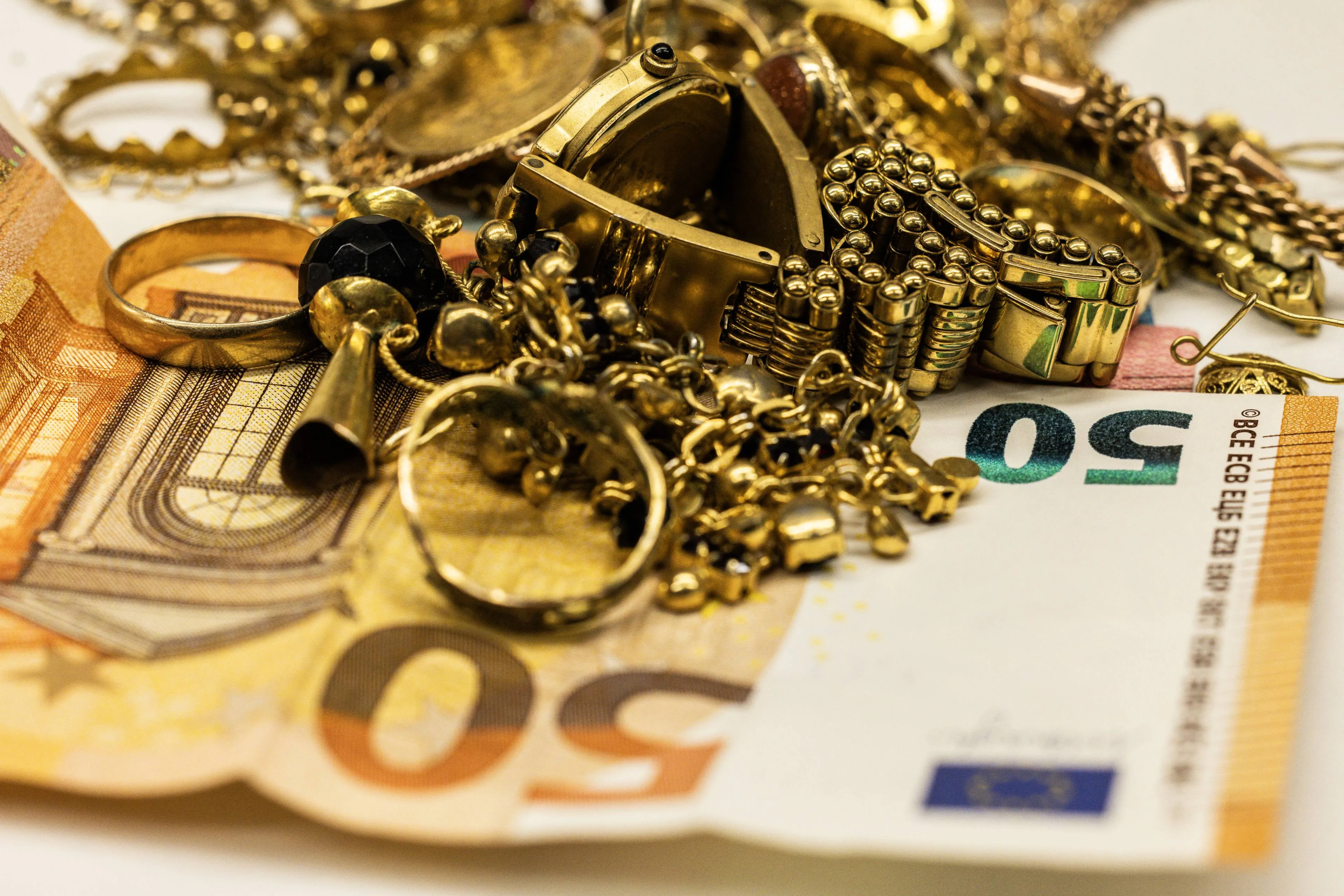 Goud breekt door 4000 dollar-barrière, ook andere metalen (en crypto) exploderen