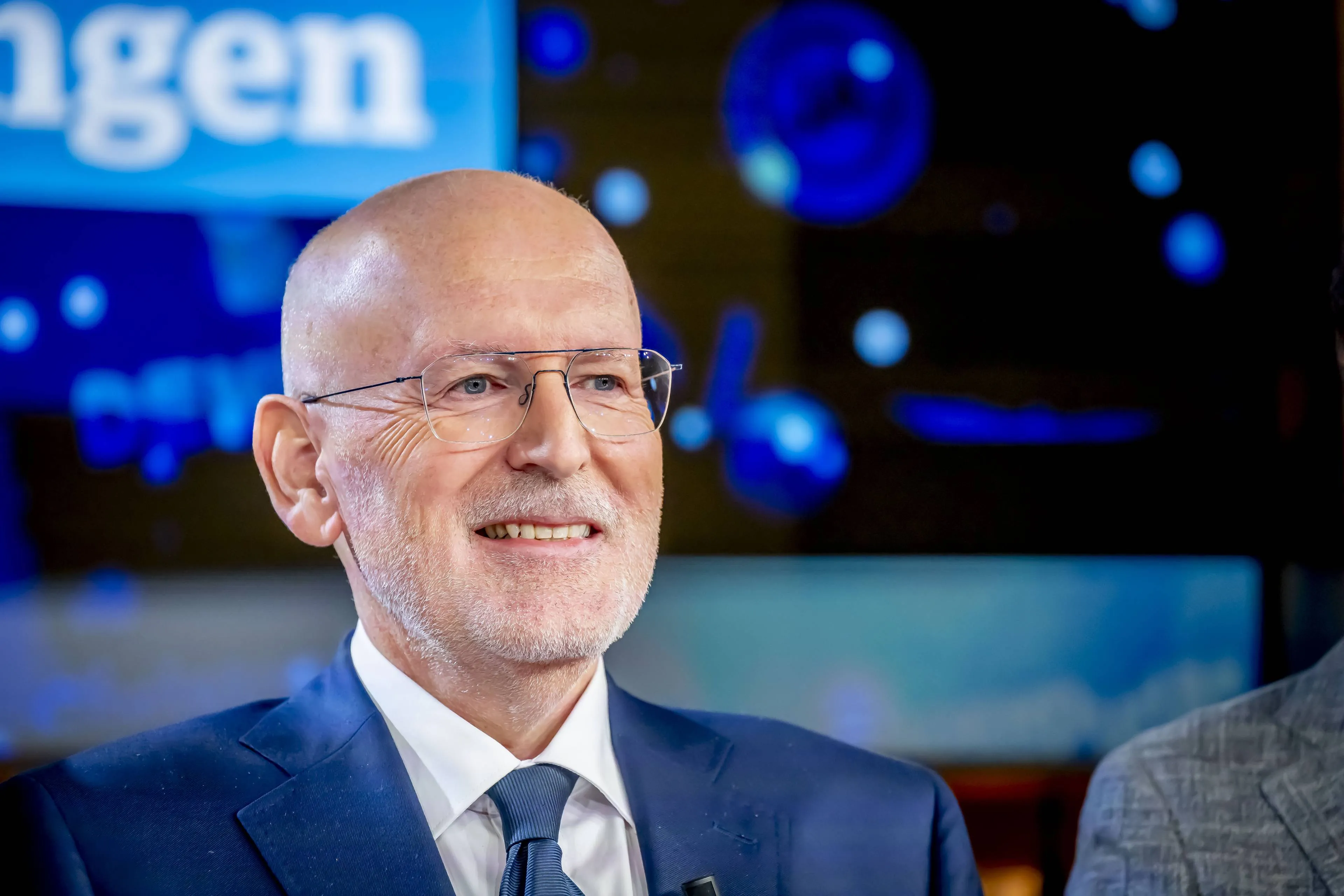 Frans Timmermans: "Bij mij in de buurt is een azc, ik merk er nooit wat van"