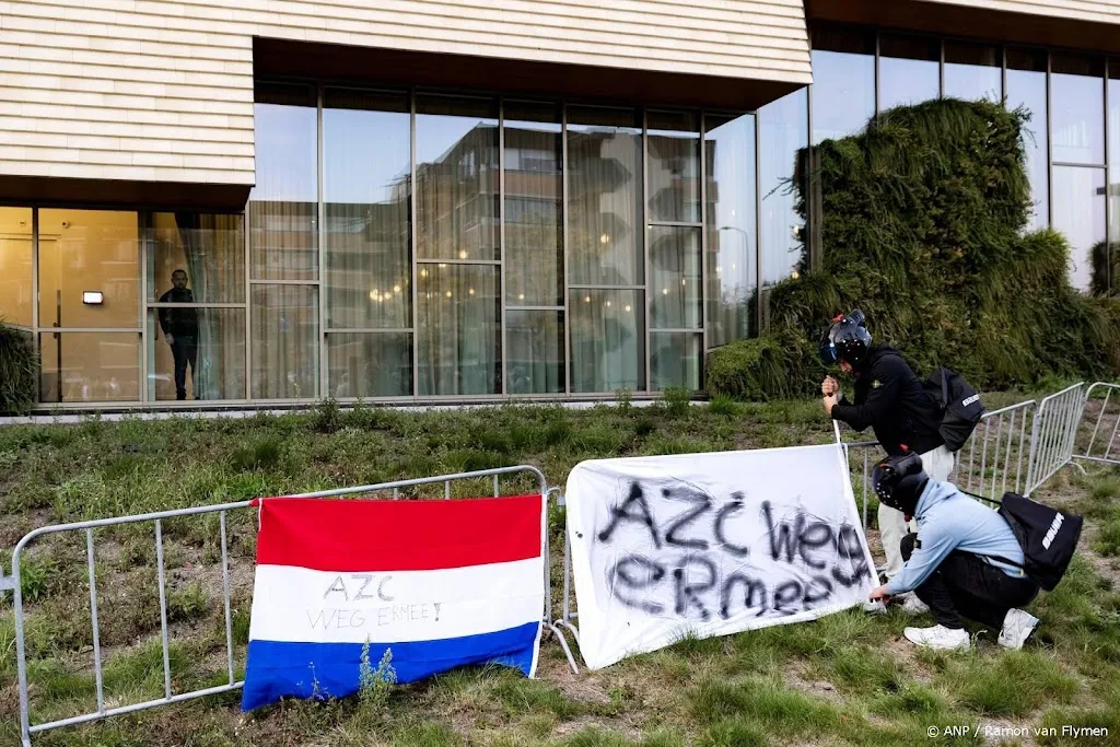 Meeste gemeenten Noord-Holland huisvesten te weinig statushouders