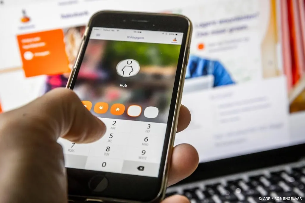 Vertraging salarisbetalingen door grote storing bij banken