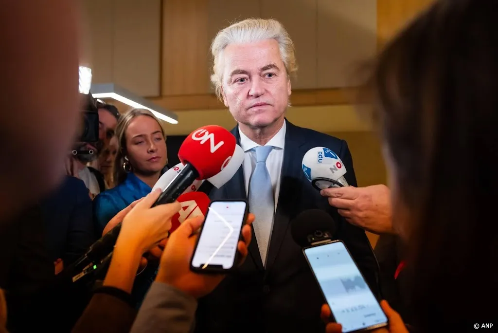 Wilders gaat al weer treiteren: geen verkenner D66 zonder duidelijkheid grootste partij