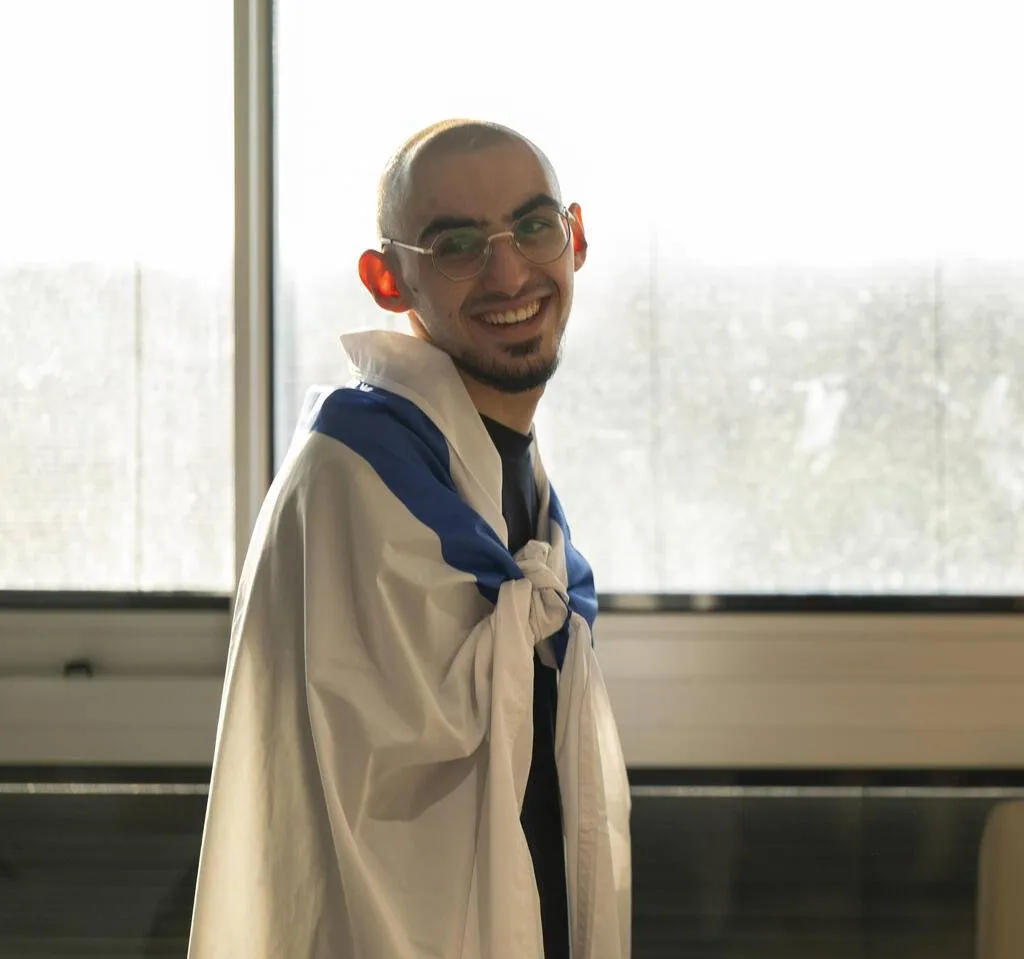 H1WOJMA9alx_0_0_3000_2810_0_x-large