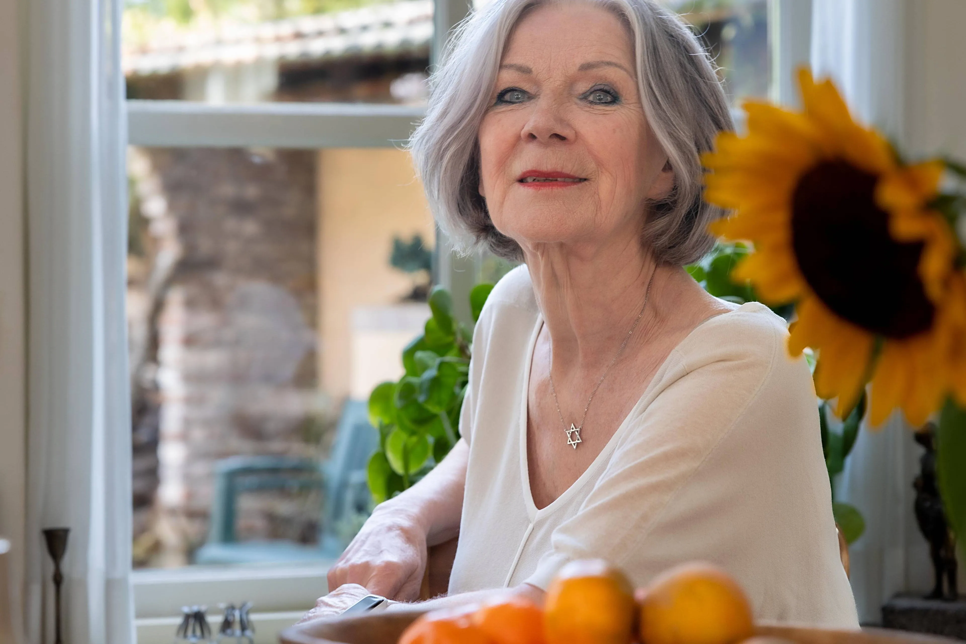 Lenny Kuhr vindt het dom dat Nederland niet meedoet aan het songfestival