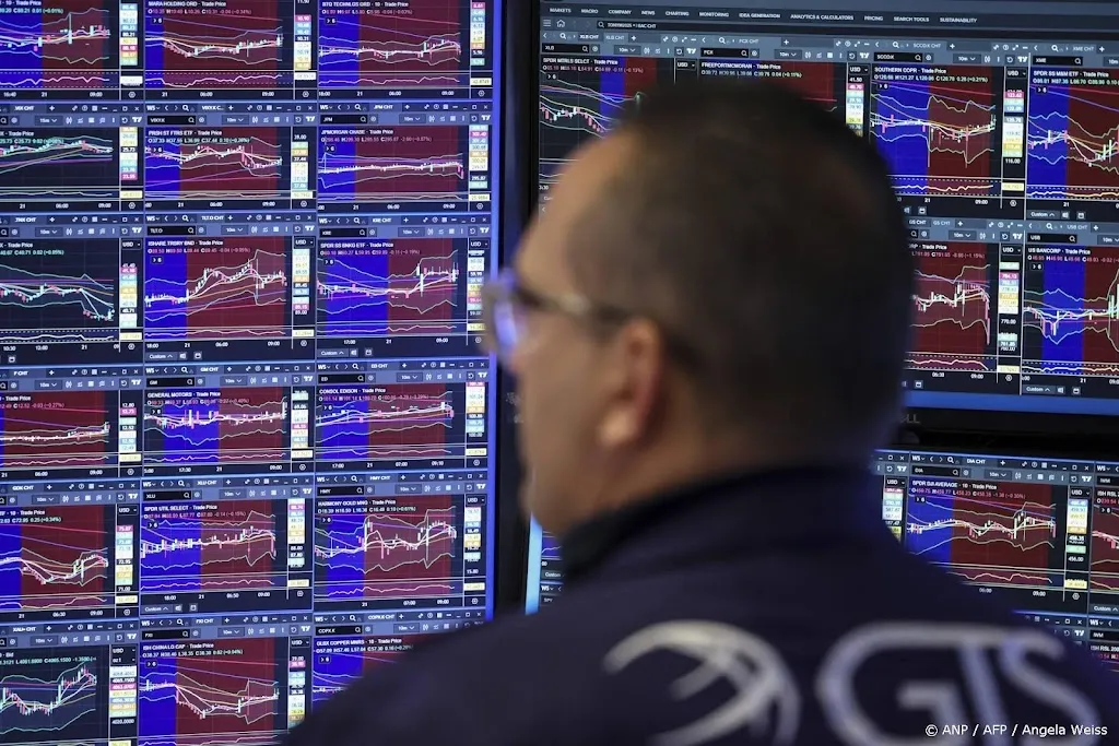 Wall Street lager in afwachting toespraak Fed-baas Powell