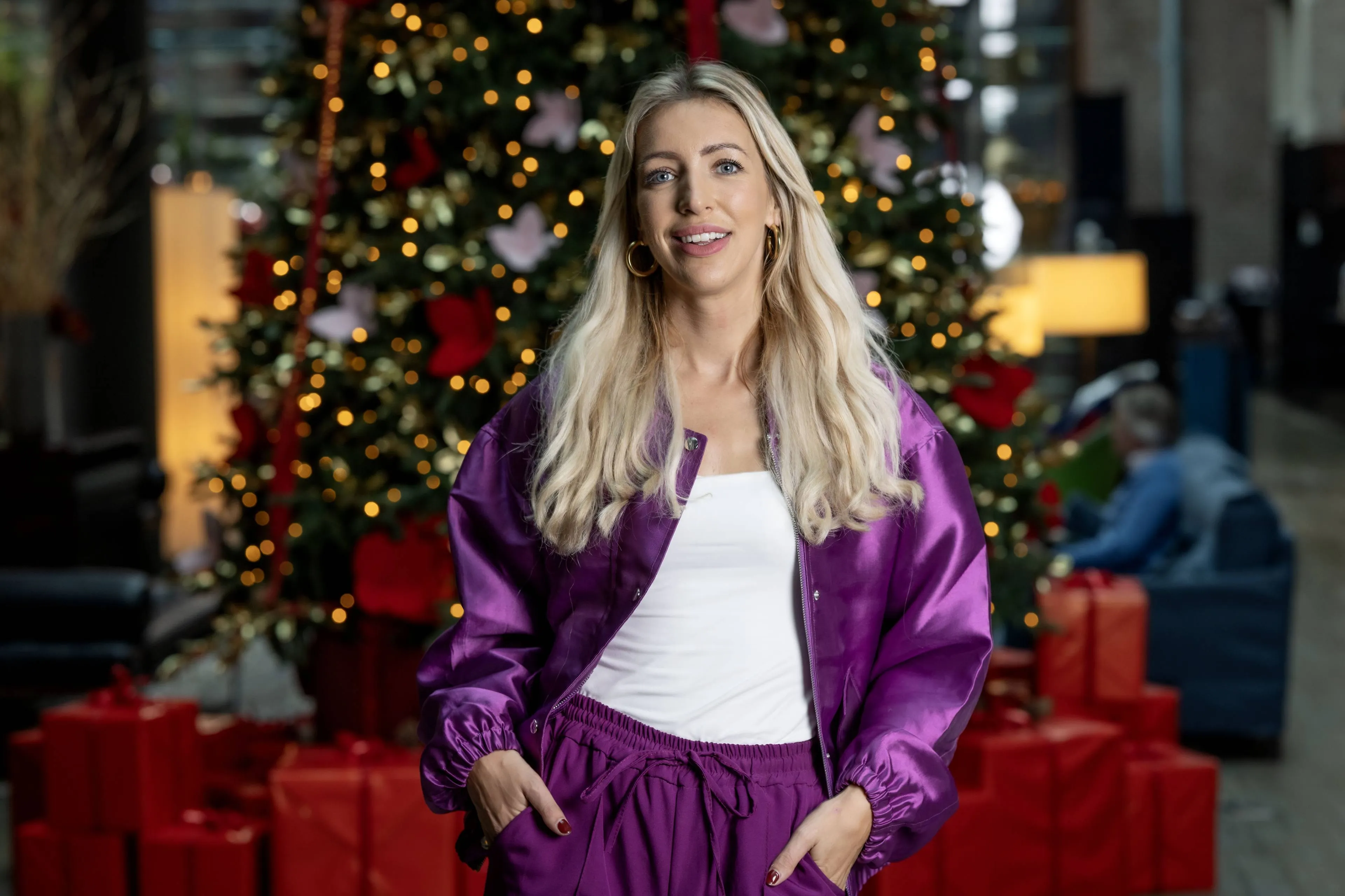 Denise vertelt over knettergekke schoonmoeder Monique: "Ik werd angstig"