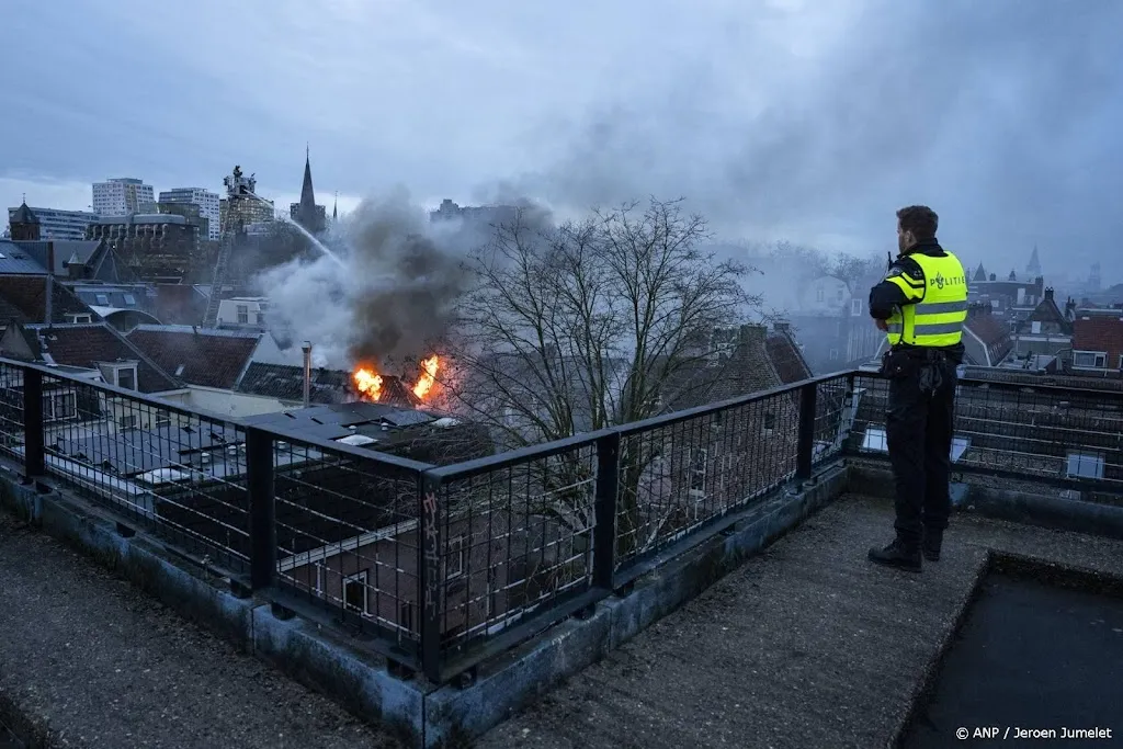 Omwonenden brand Utrecht opgevangen in hotel Karel V