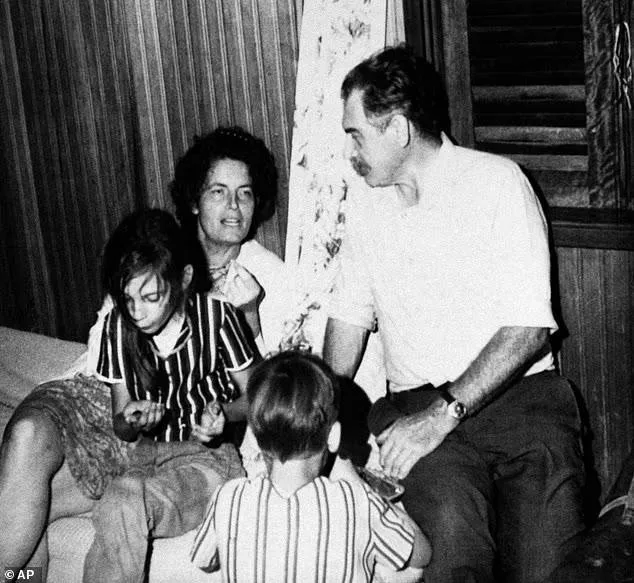 106192975-15538613-image-a-1_1770495212711 (1)