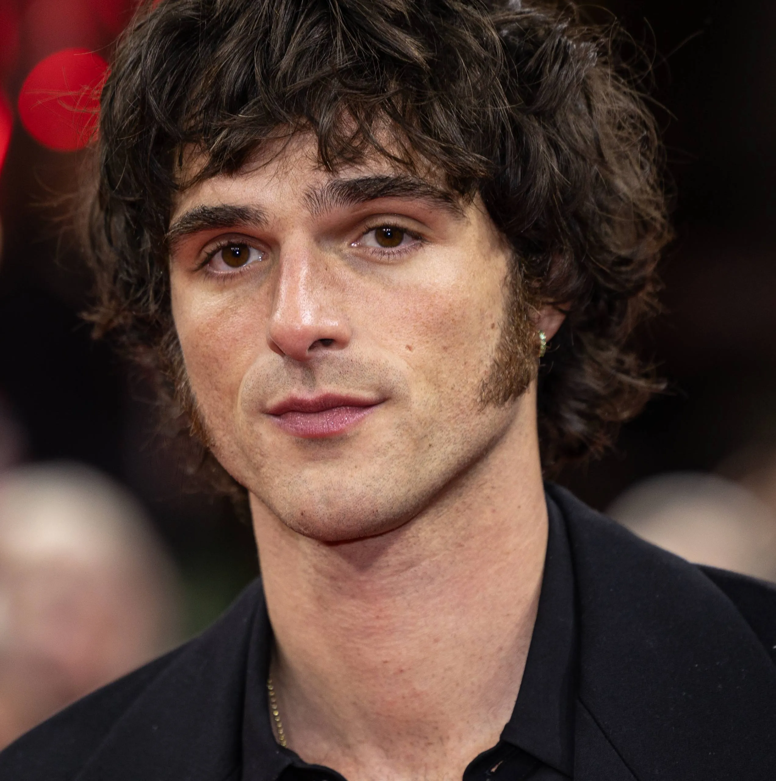 Jacob_Elordi-66121_(cropped)