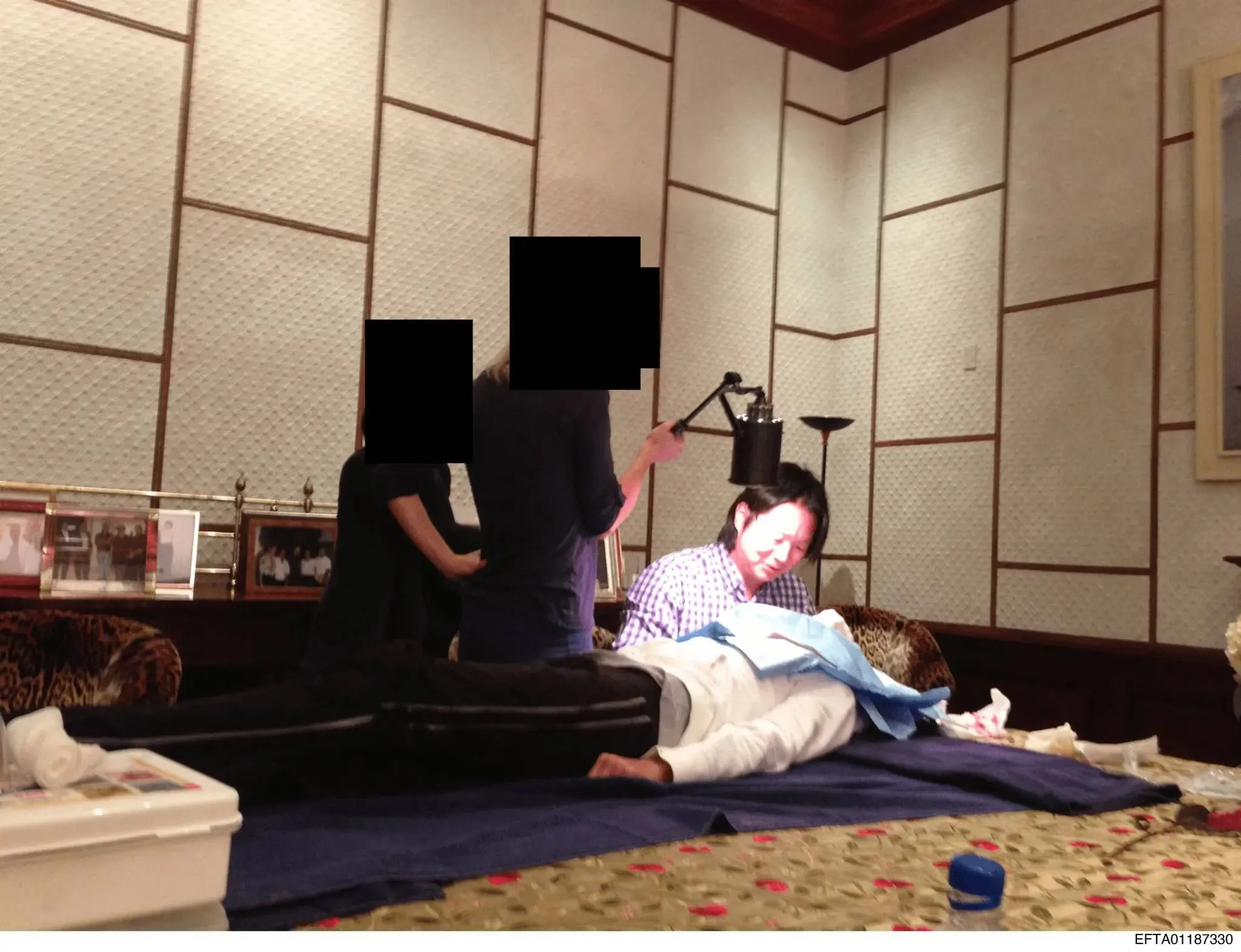 28-INV-EPSTEIN-DOCTORS-superJumbo