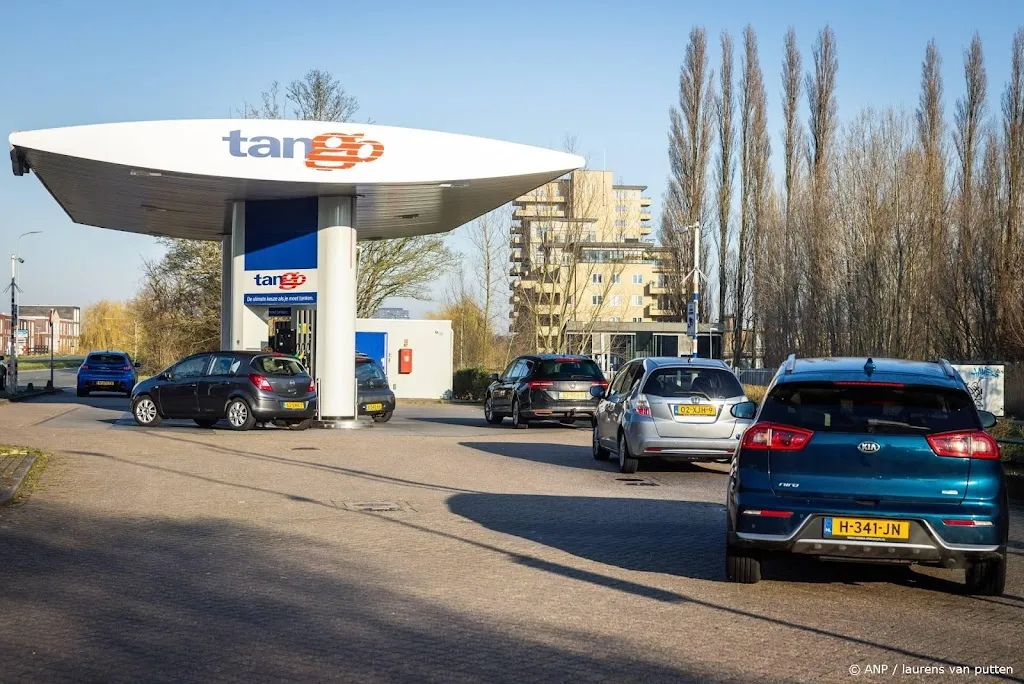 Olieprijs stijgt verder, benzine en diesel in Nederland duurder