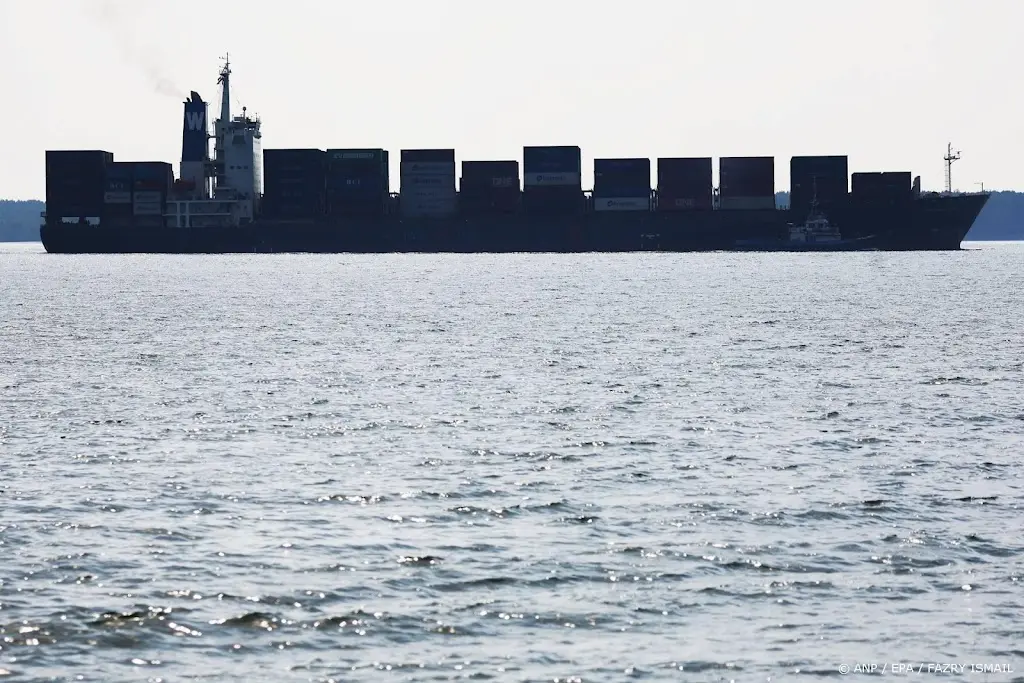 Iran: eerste inkomsten binnen van tol Straat van Hormuz