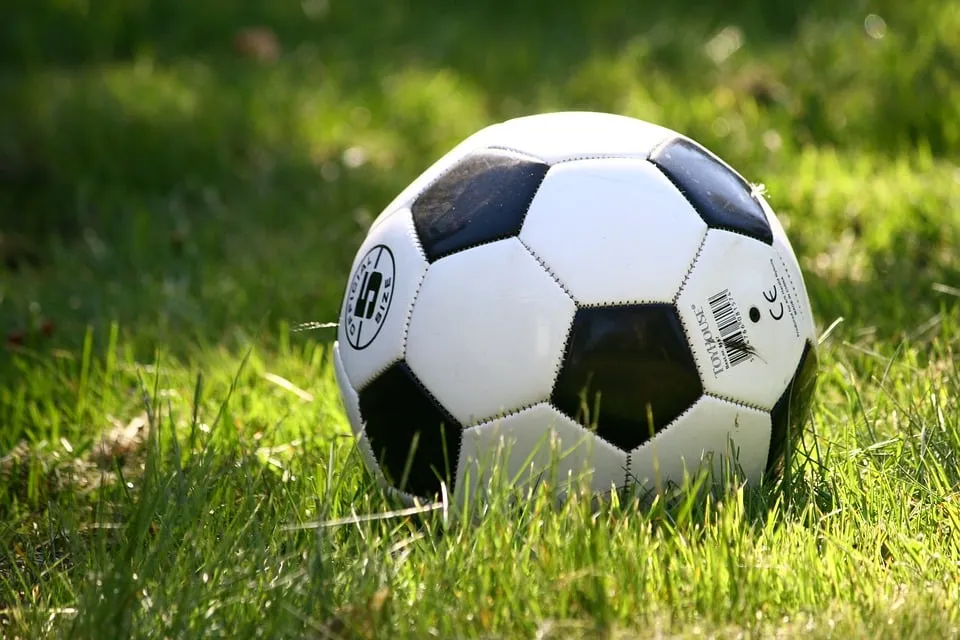 football 1396740 960 720