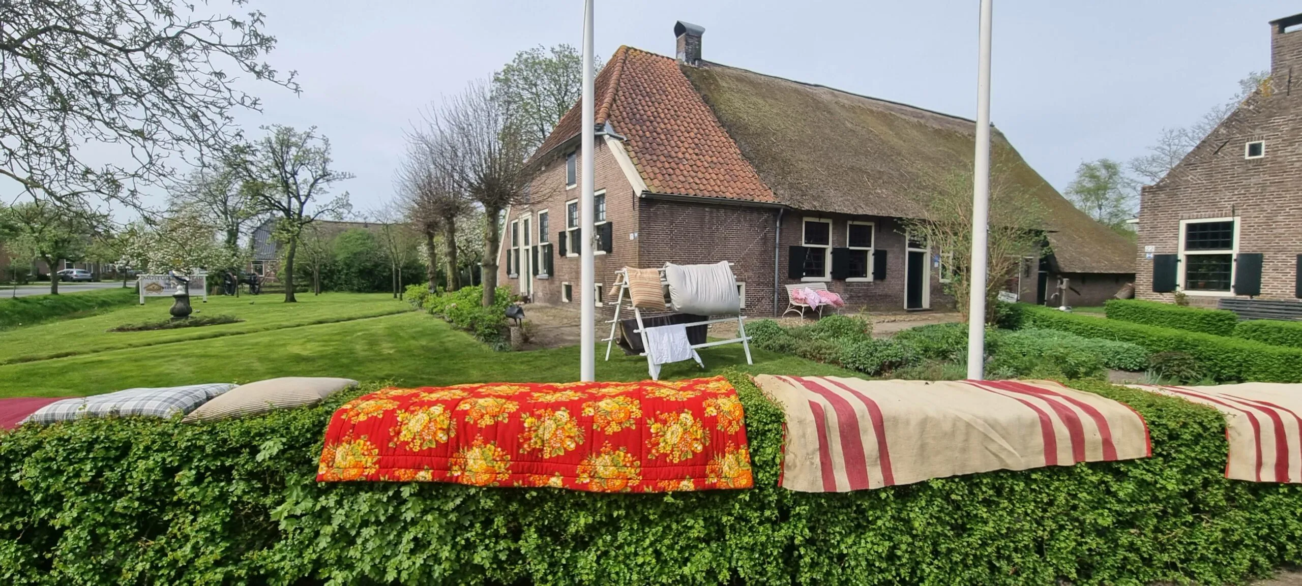 Grote schoonmaak bij de Karstenhoeve zoals dat vroeger ook ging