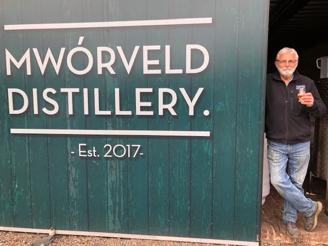 Reminder - Mwórveld Distillery krijgt filmploeg over de vloer