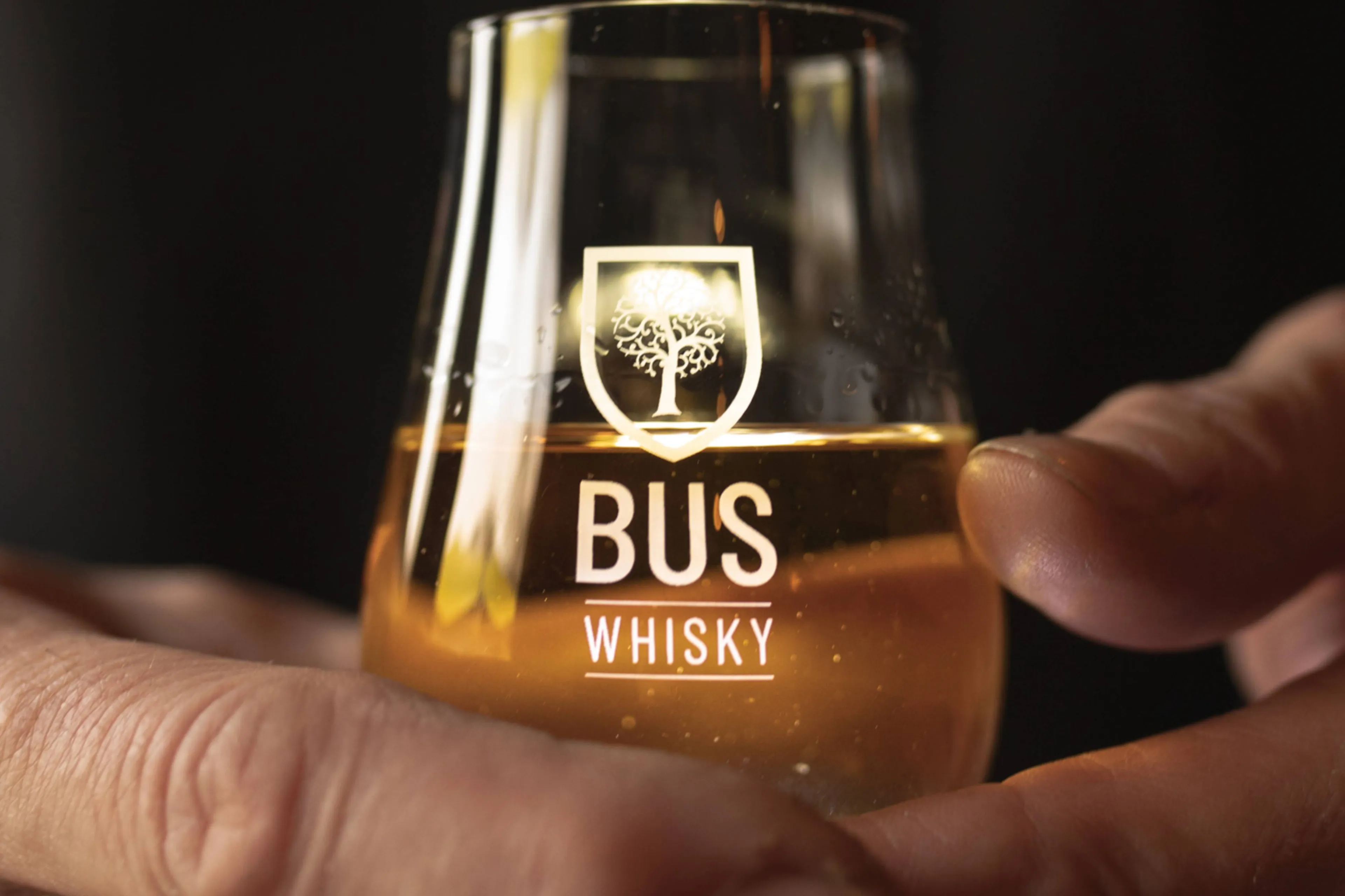 bus whisky