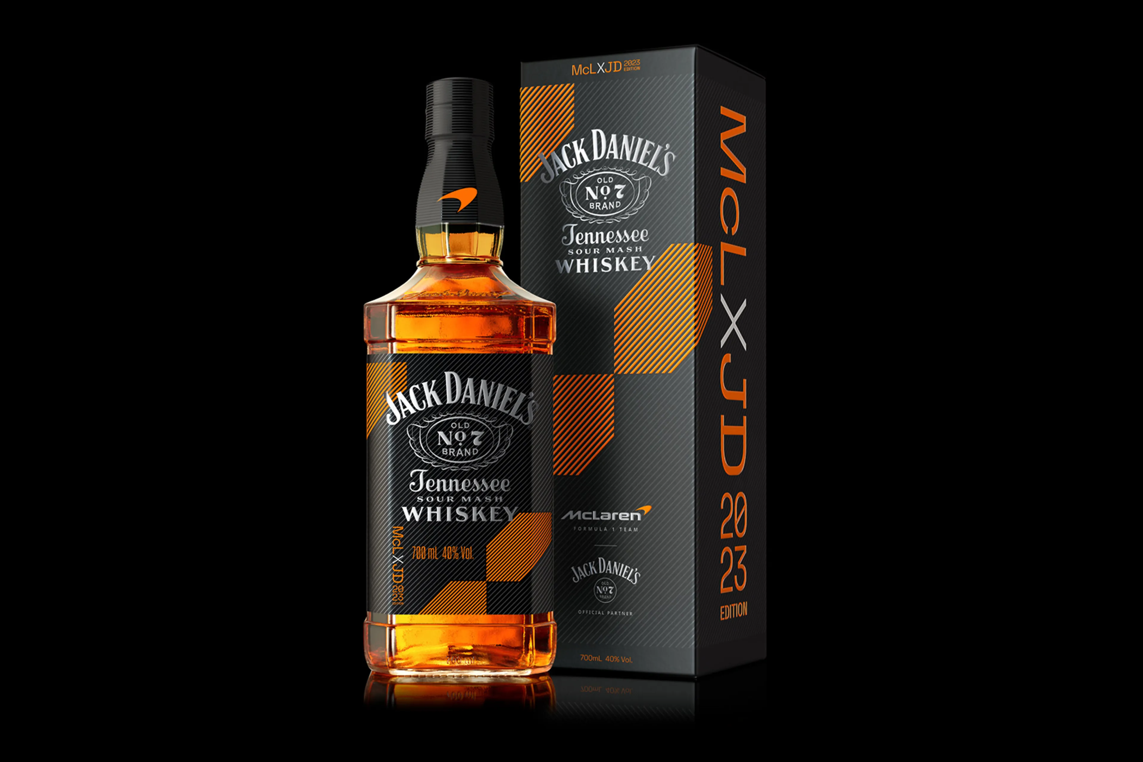 Formule 1 whiskey van McLaren en Jack Daniel's te koop in Nederland