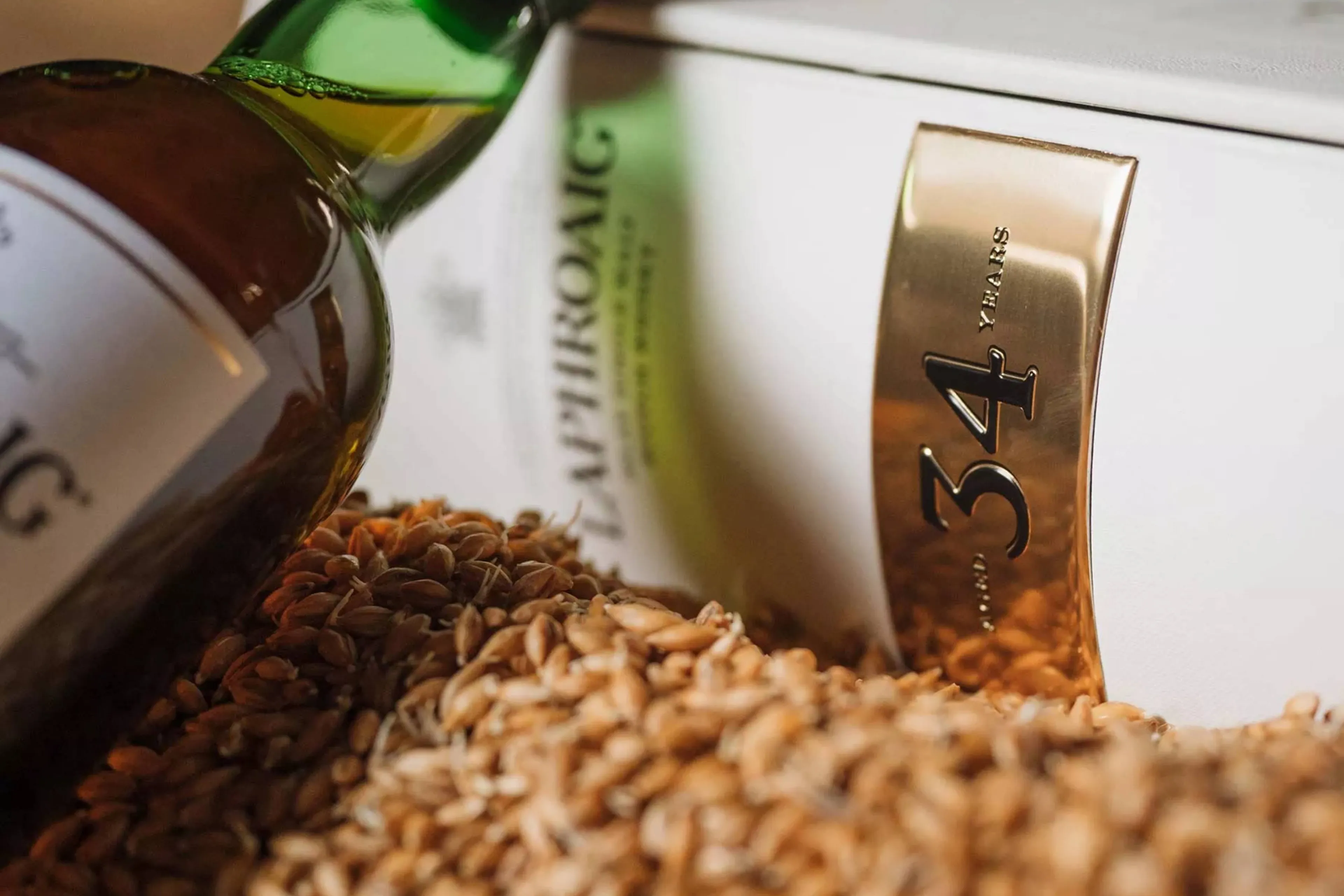 Whisky Names Explained: Laphroaig 34 years old, the Ian Hunter Story