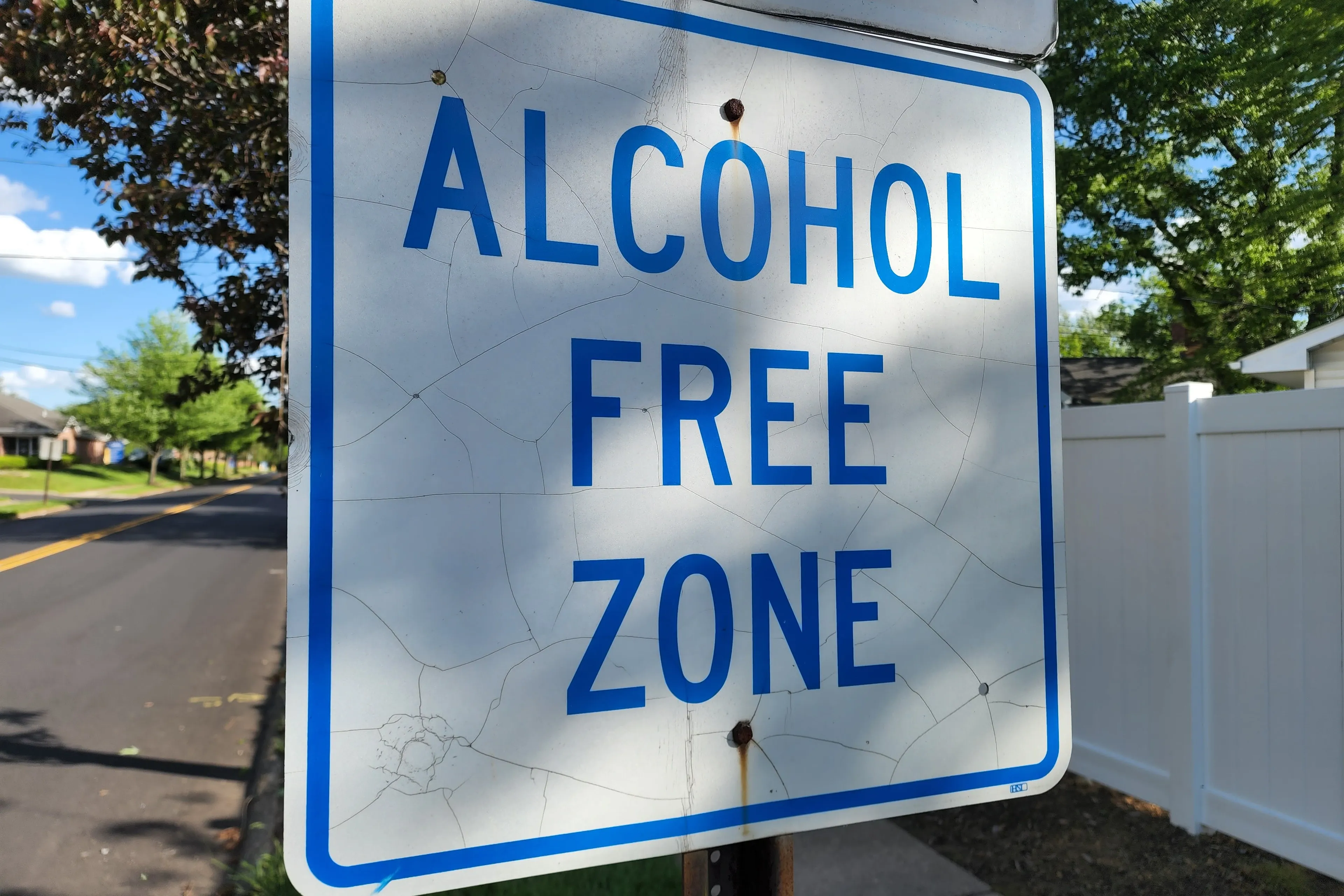 alcohol free zone