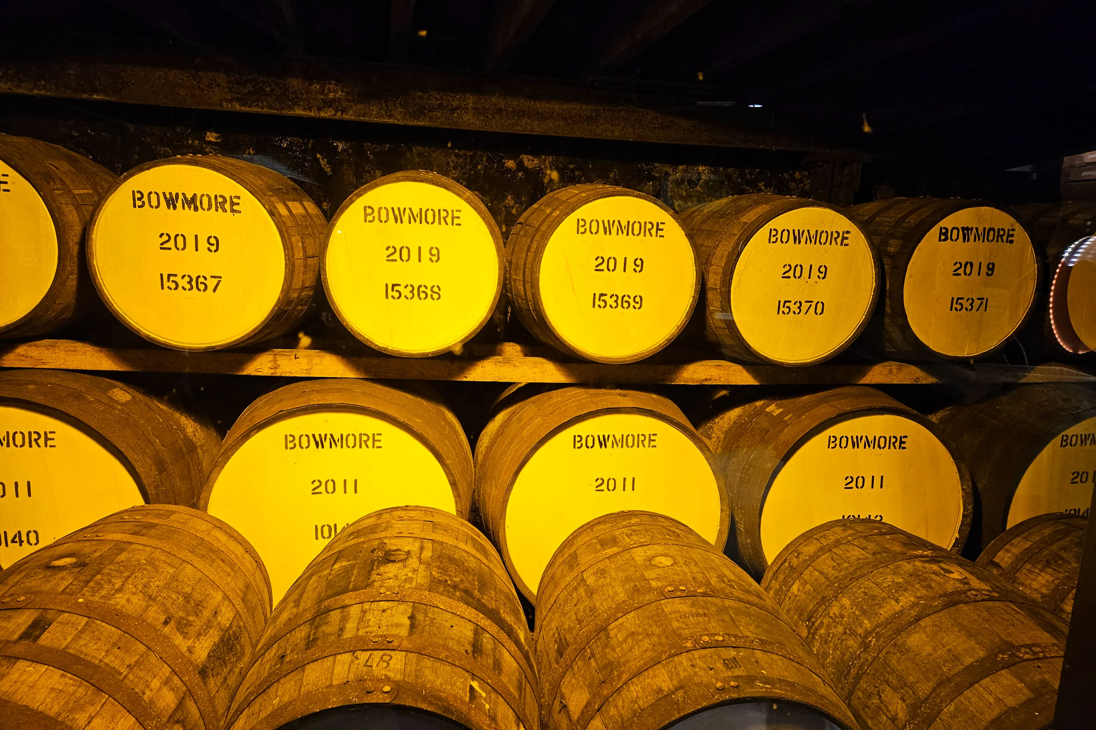 bowmore barrels