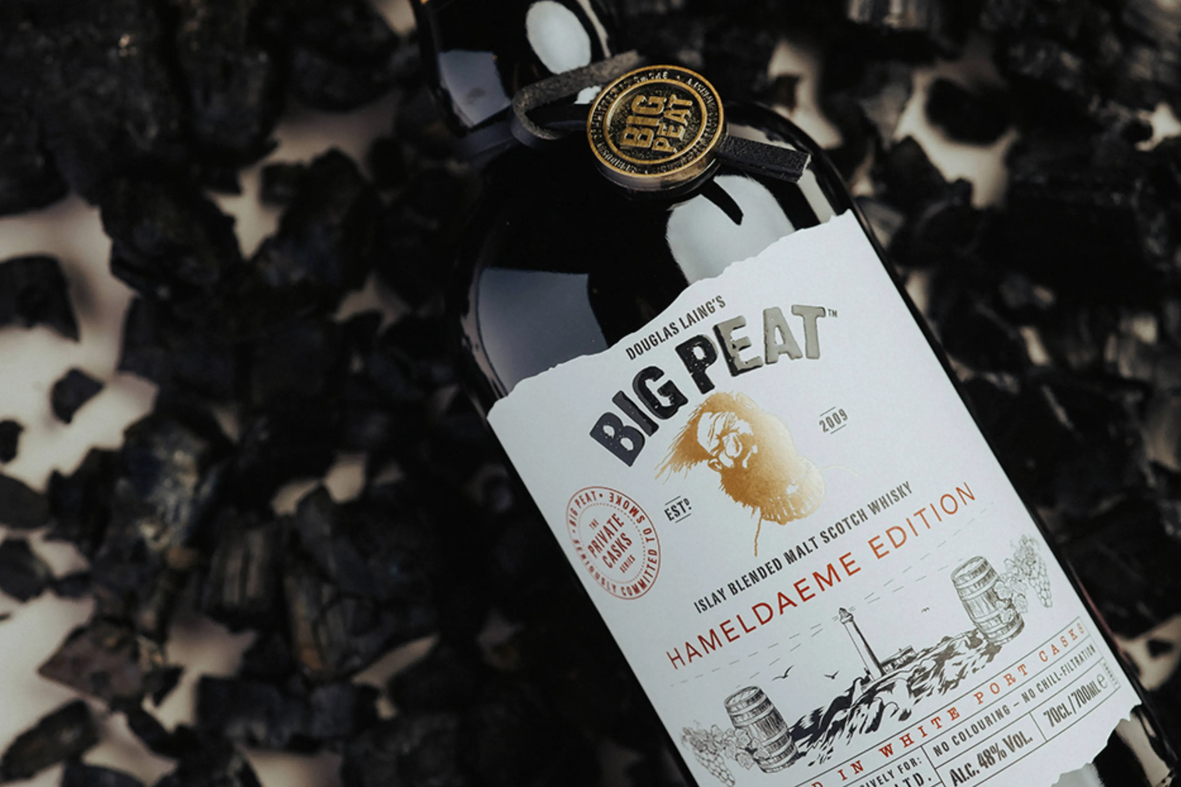 Nieuwe Big Peat whisky richt zich op mensen die niet op vakantie gaan