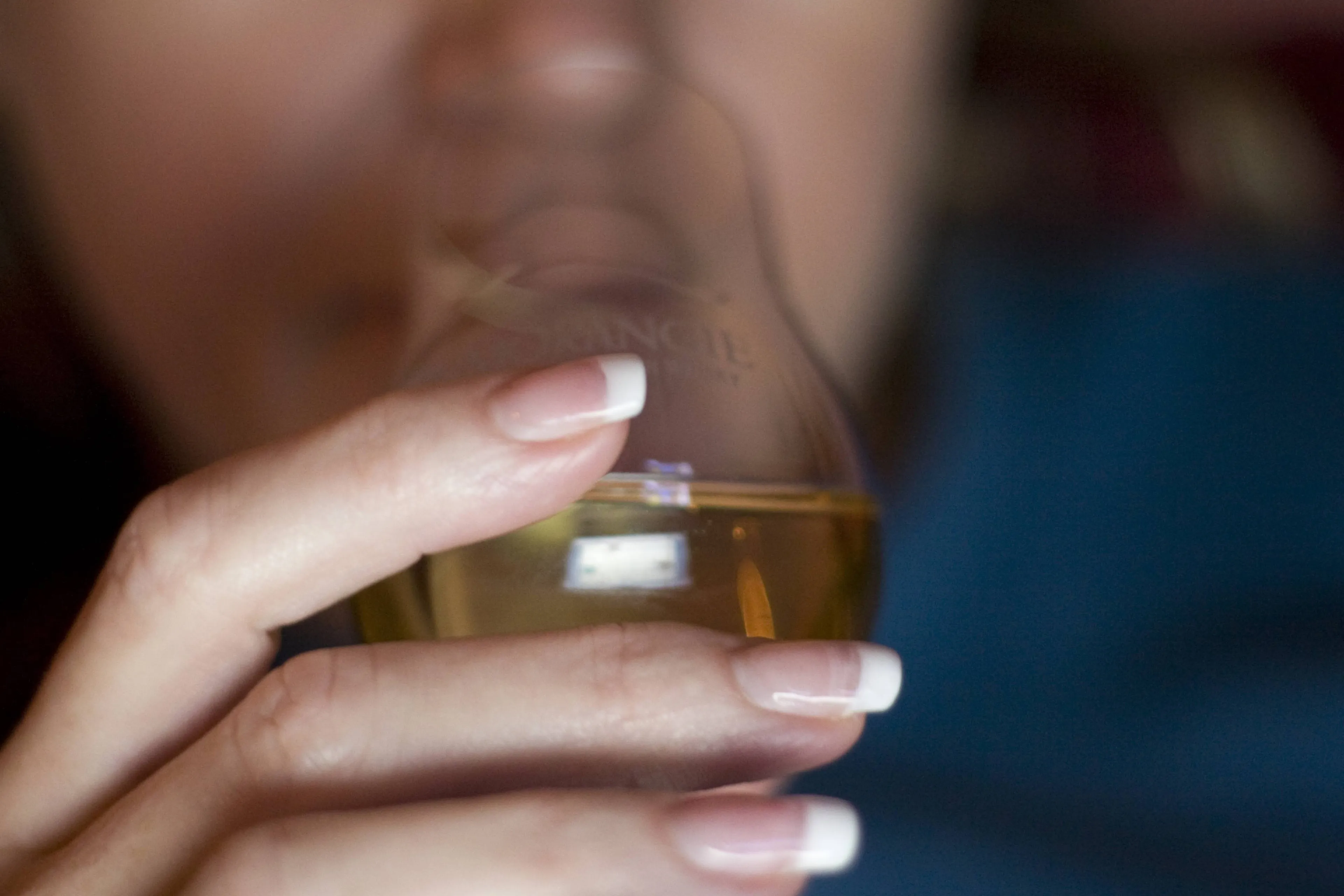 Vraag maar Raak: Wat doet de geur van whisky met je?