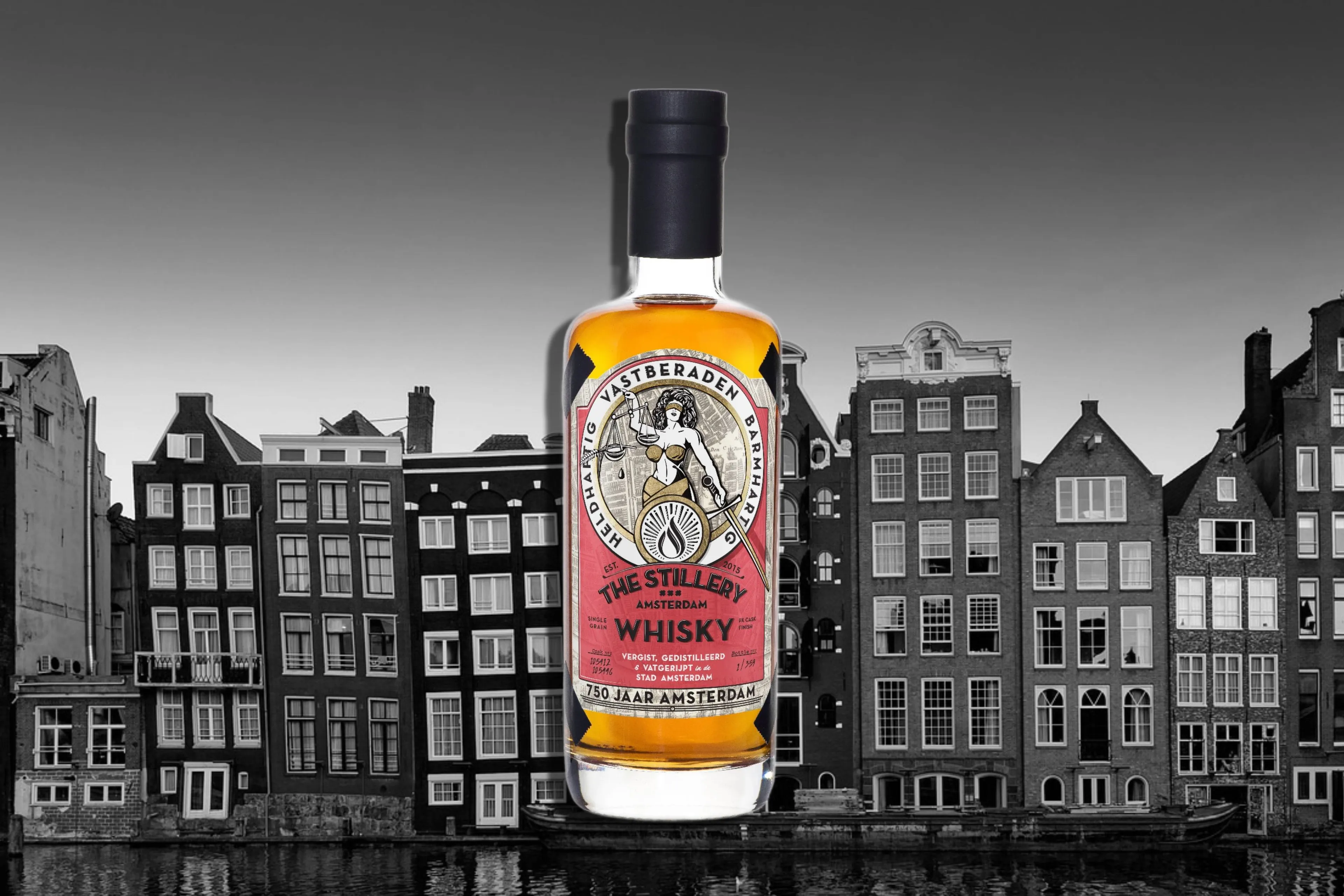 750 Jaar Amsterdam wordt ludiek gevierd met deze whiskyfles