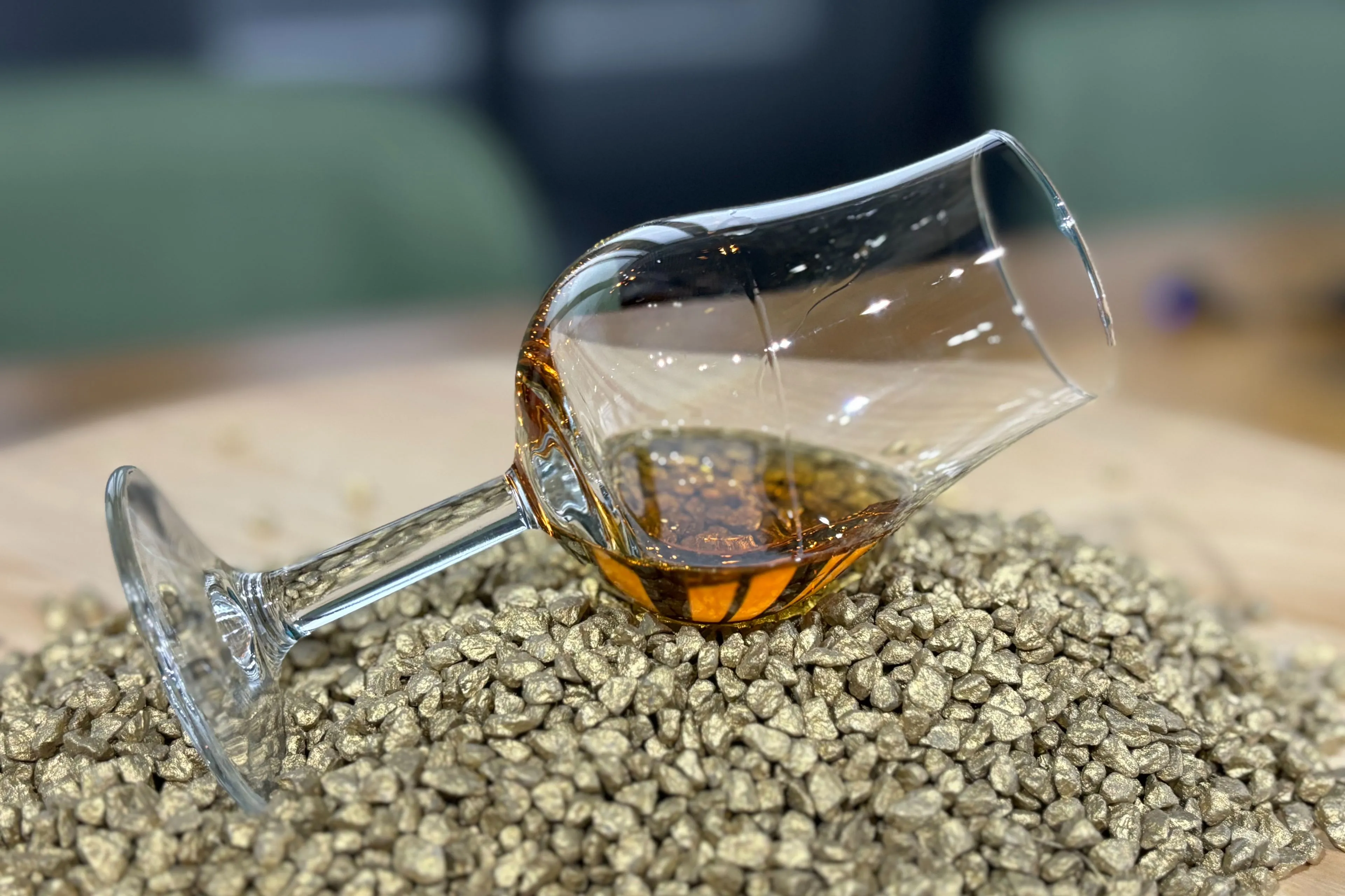 wieke numero dertien virgin oak review