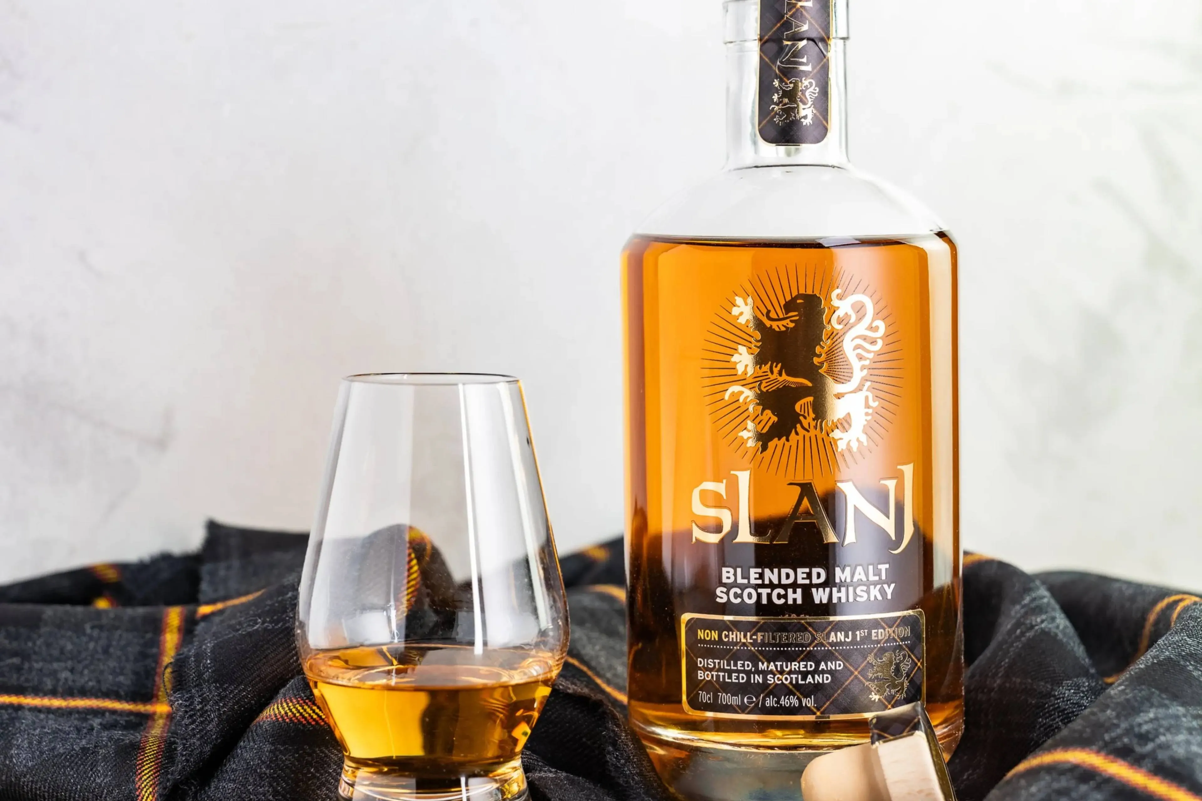 Slanj whisky