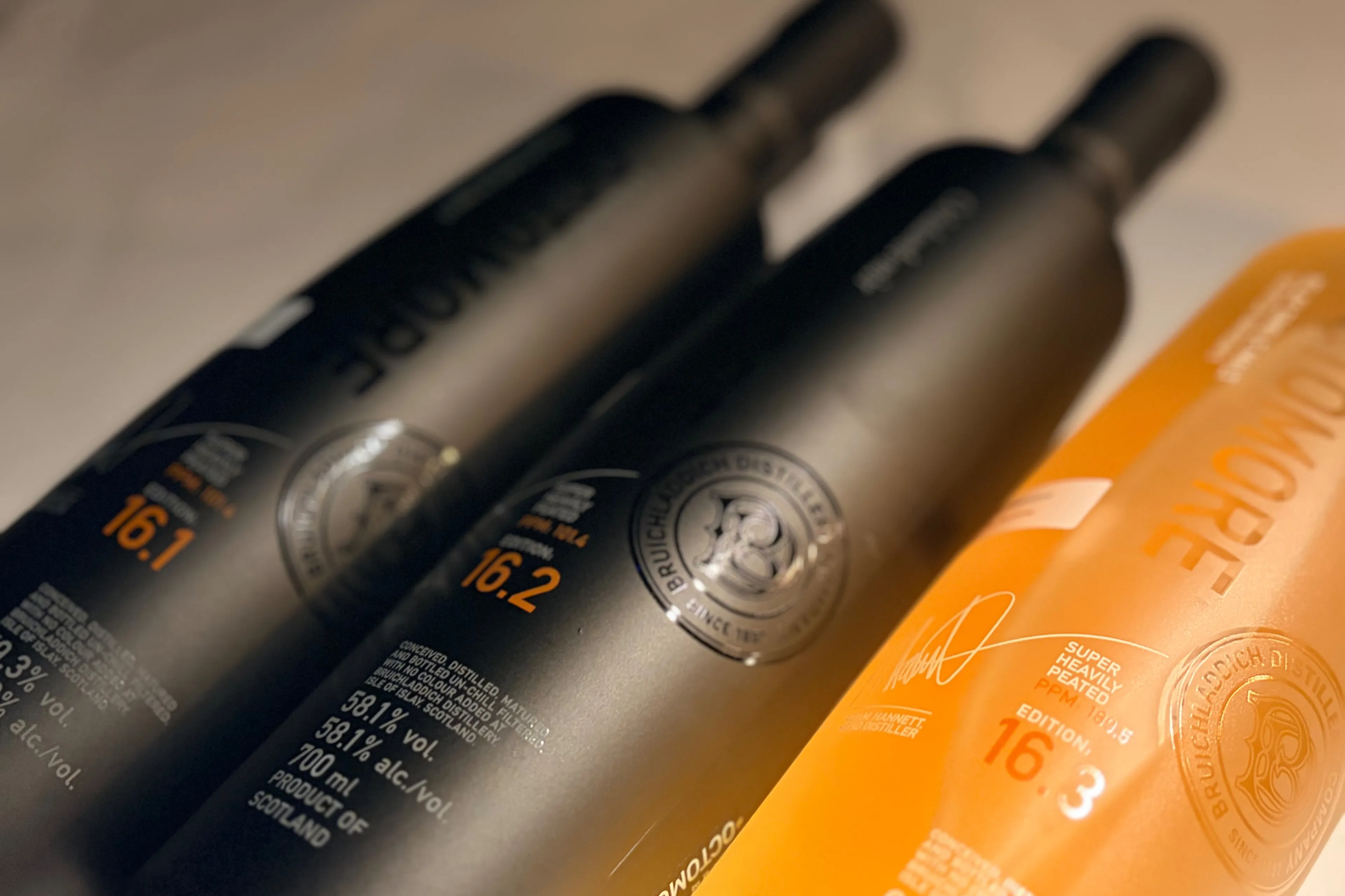 Octomore 16.3-explosie in Rotterdam: smaak, rook en geheimen onthuld
