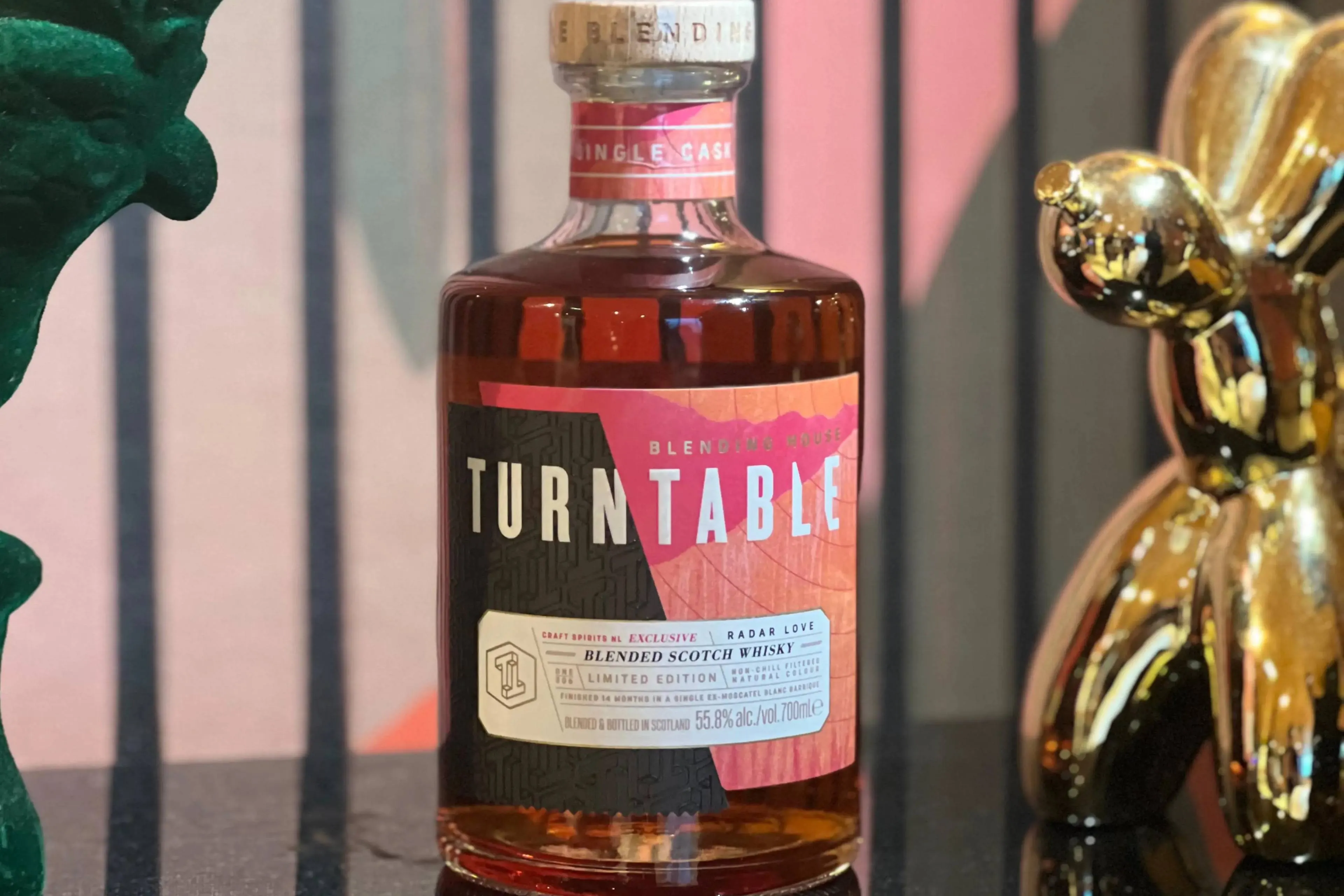Turntable Radar Love whisky
