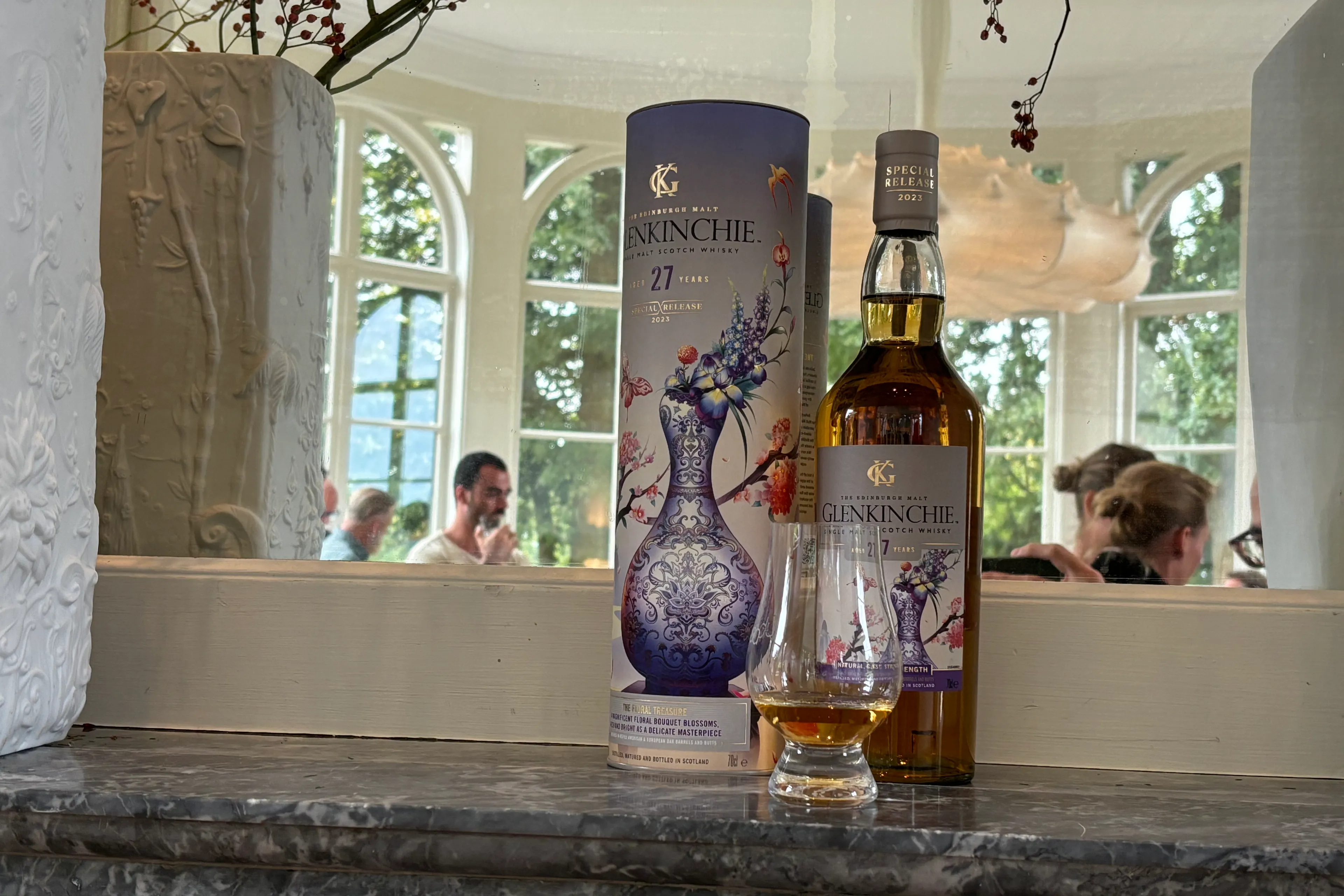 Glenkinchie 27 Year Old "The Floral Treasure" Review (Diageo Special Releases 2023)