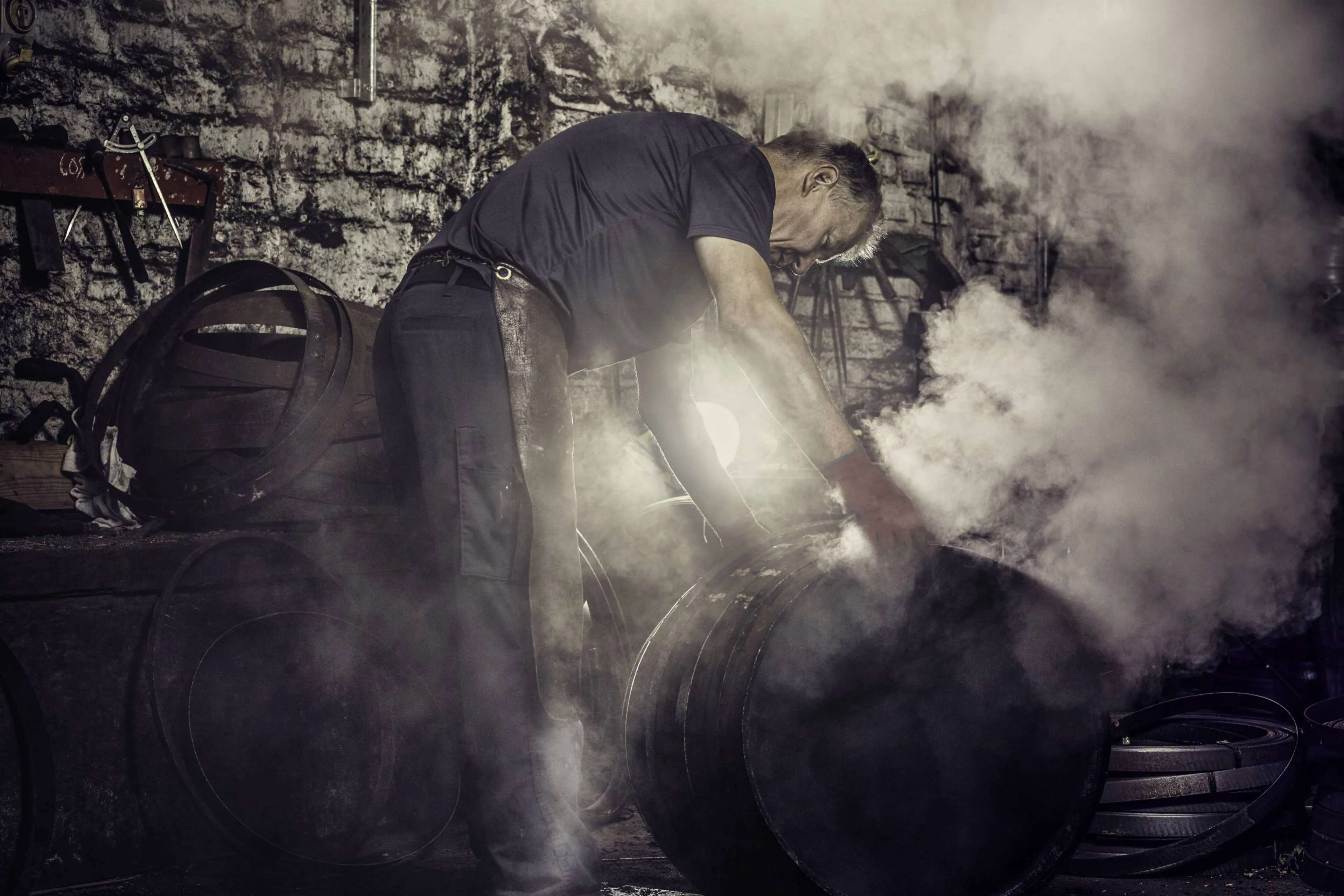 What's the Difference Between Charring and Toasting Whisky Casks? (How to Whisky)