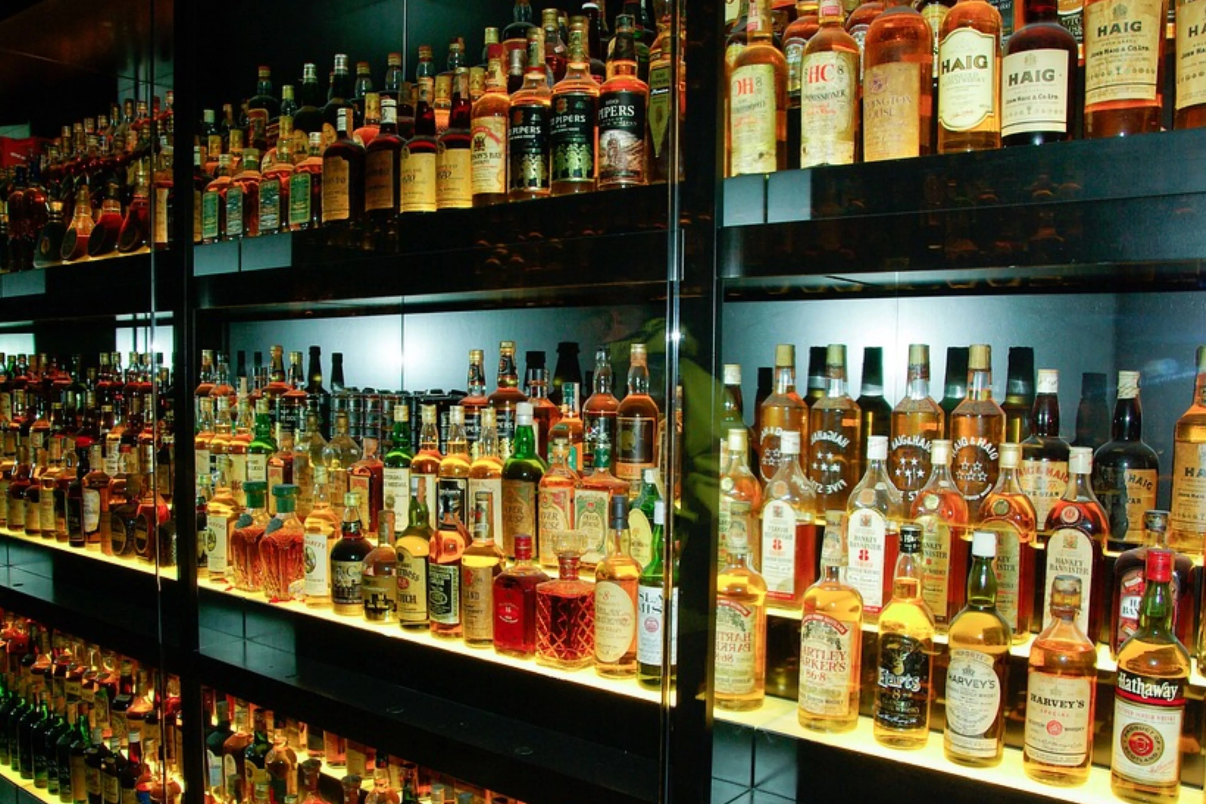 UK and China Strike Major Whisky Deal: Scotch Tariff Halved