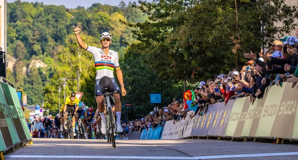 Van der Poel boekte in Luxemburg zijn 50e profzege! Dit is zijn indrukwekkende palmares