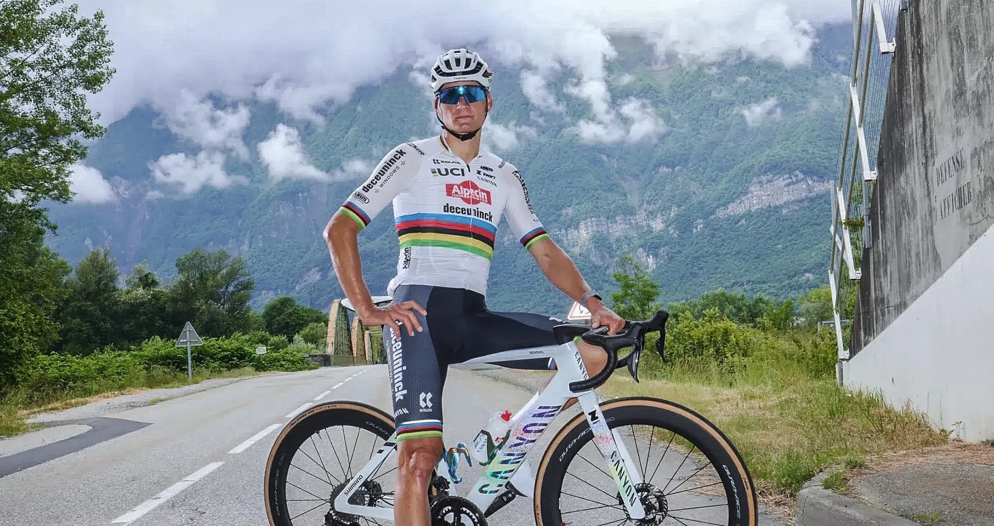 Mathieu van der Poel hint op einddatum carrière: 'Zou een mooie afsluiter zijn'