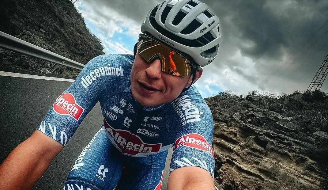 Vader Philipsen vindt Jasper niet de snelste sprinter: 'Rechtdoor wint Merlier'